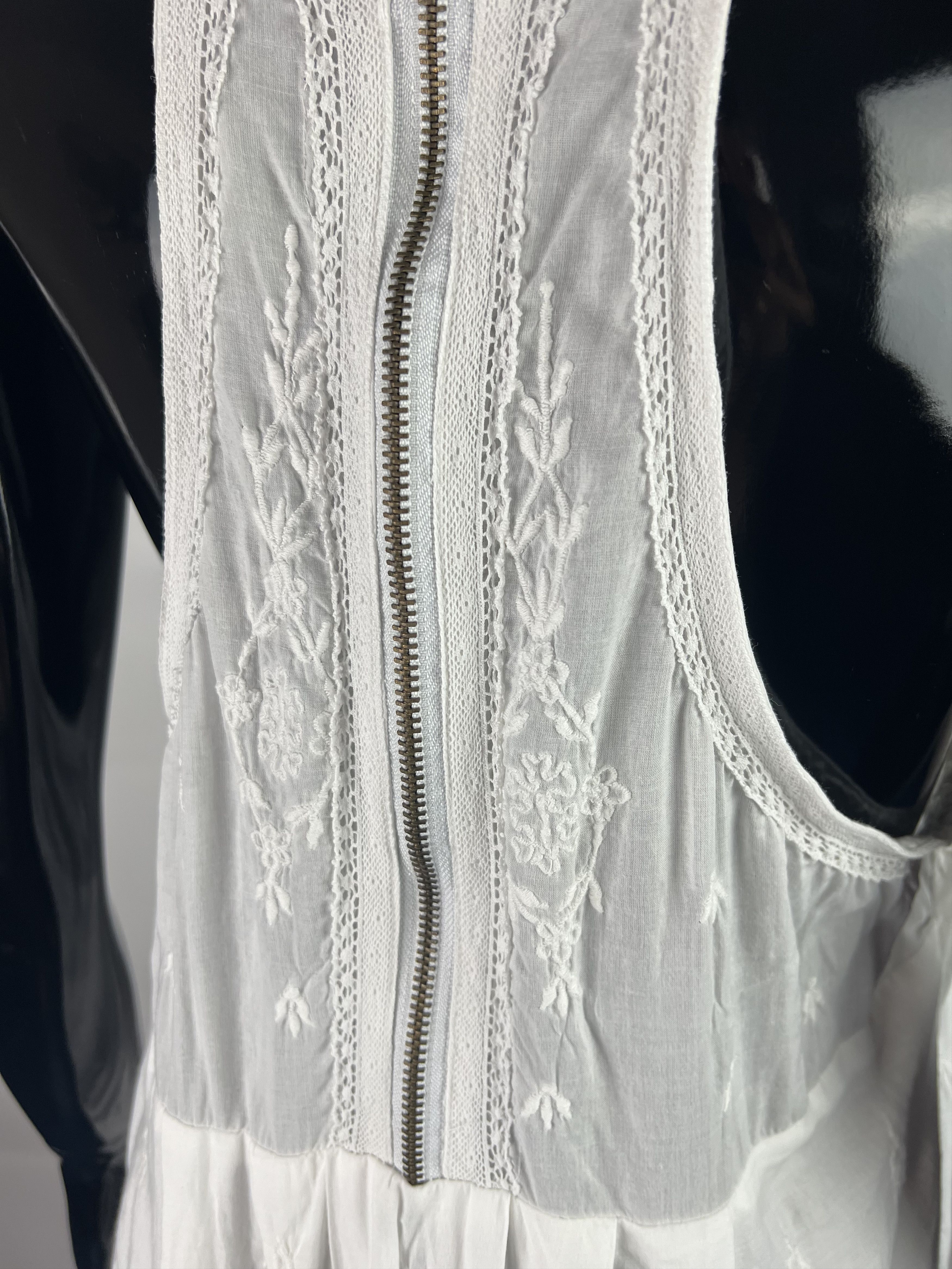 TWINSET Twin Set Simona Barbieri White Sleeveless Dress Size M Size M / US 6-8 / IT 42-44 - 3 Thumbnail