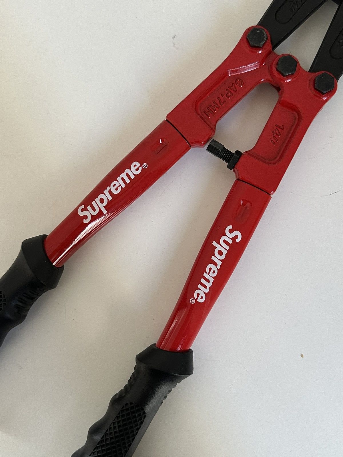 Supreme Supreme “Help Yourself” Bolt Cutters 14” Size ONE SIZE - 4 Thumbnail