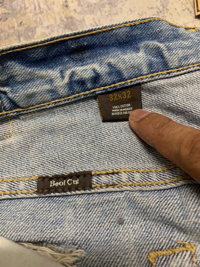 Hollister Mud Wash Hollister Distressed Boot Cut Y2K Jeans W34x32 Size US 34 / EU 50 - 9 Thumbnail