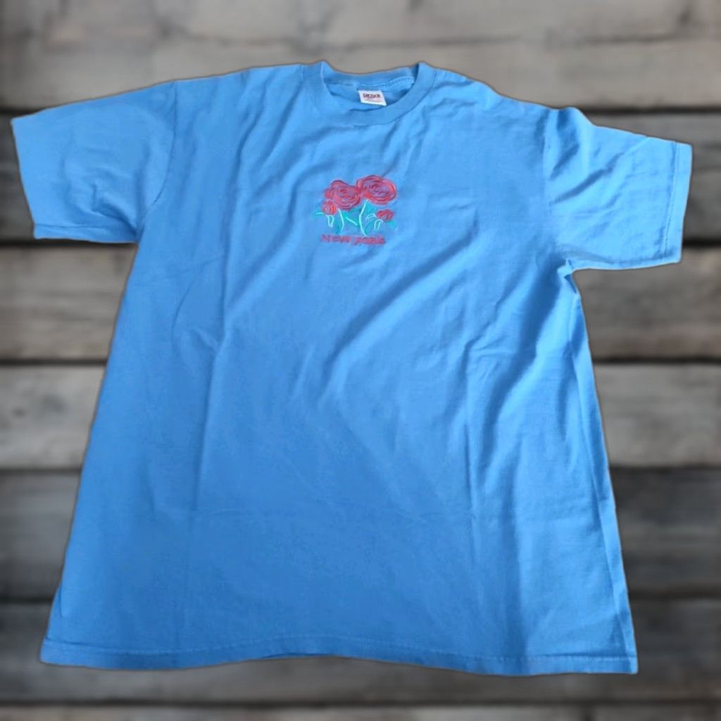 Anvil VINTAGE Anvil New York T-Shirt Unisex Adults XL Blue Floral Embroidered 90s Crew Neck Short Sleeve USA Made Size US XL / EU 56 / 4 - 1 Thumbnail