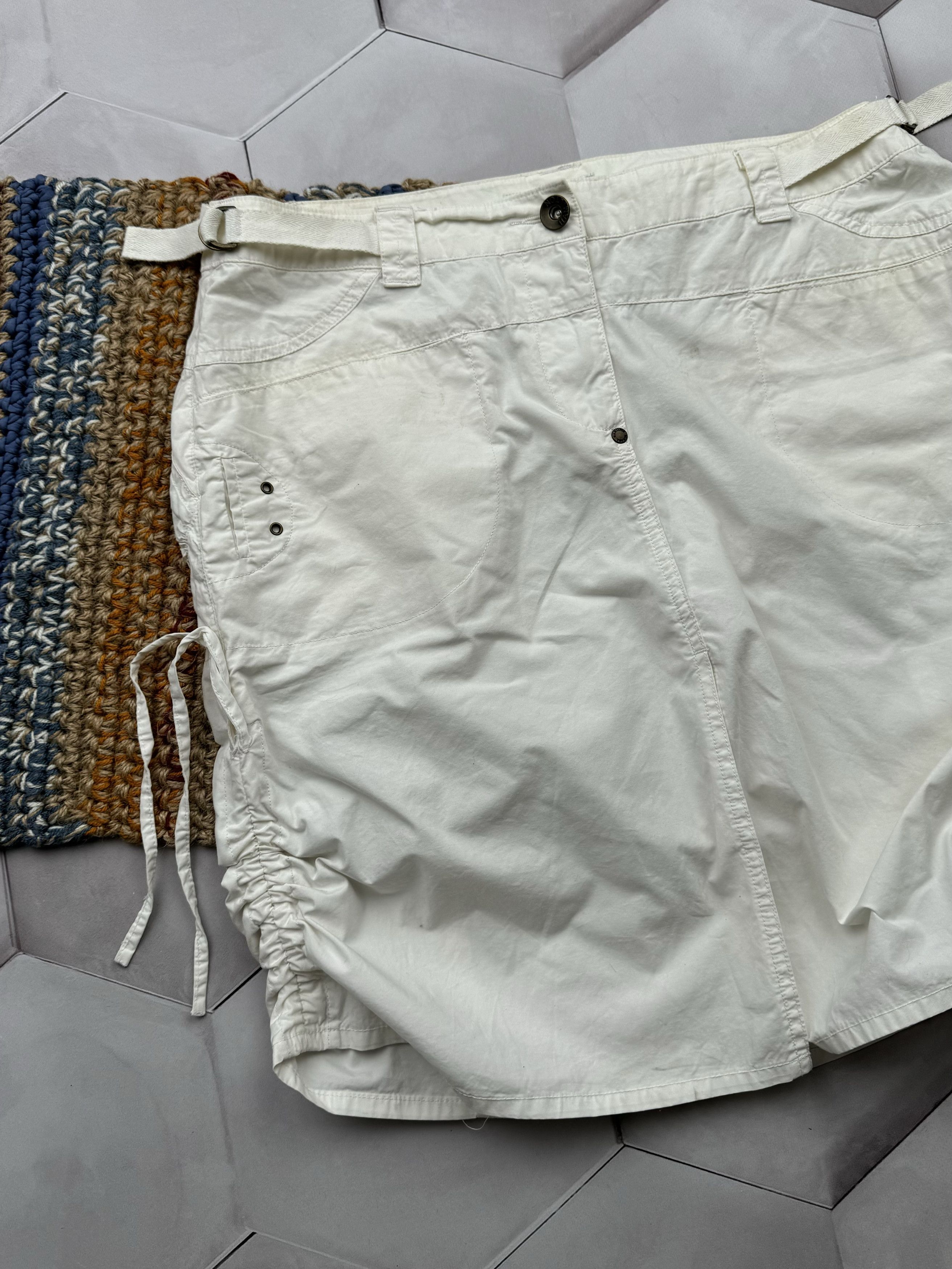 Vintage Vintage Bondage Midi Skirt (E4) Size 32" / US 10 / IT 46 - 2 Thumbnail