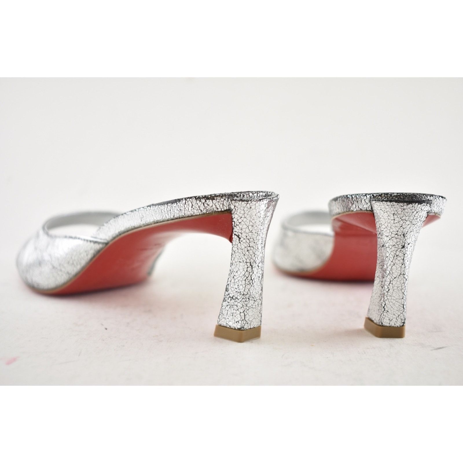 Christian Louboutin Christian Louboutin Condora Mule 55 Silver Backless Sandal Size US 8.5 / IT 38.5 - 18 Thumbnail