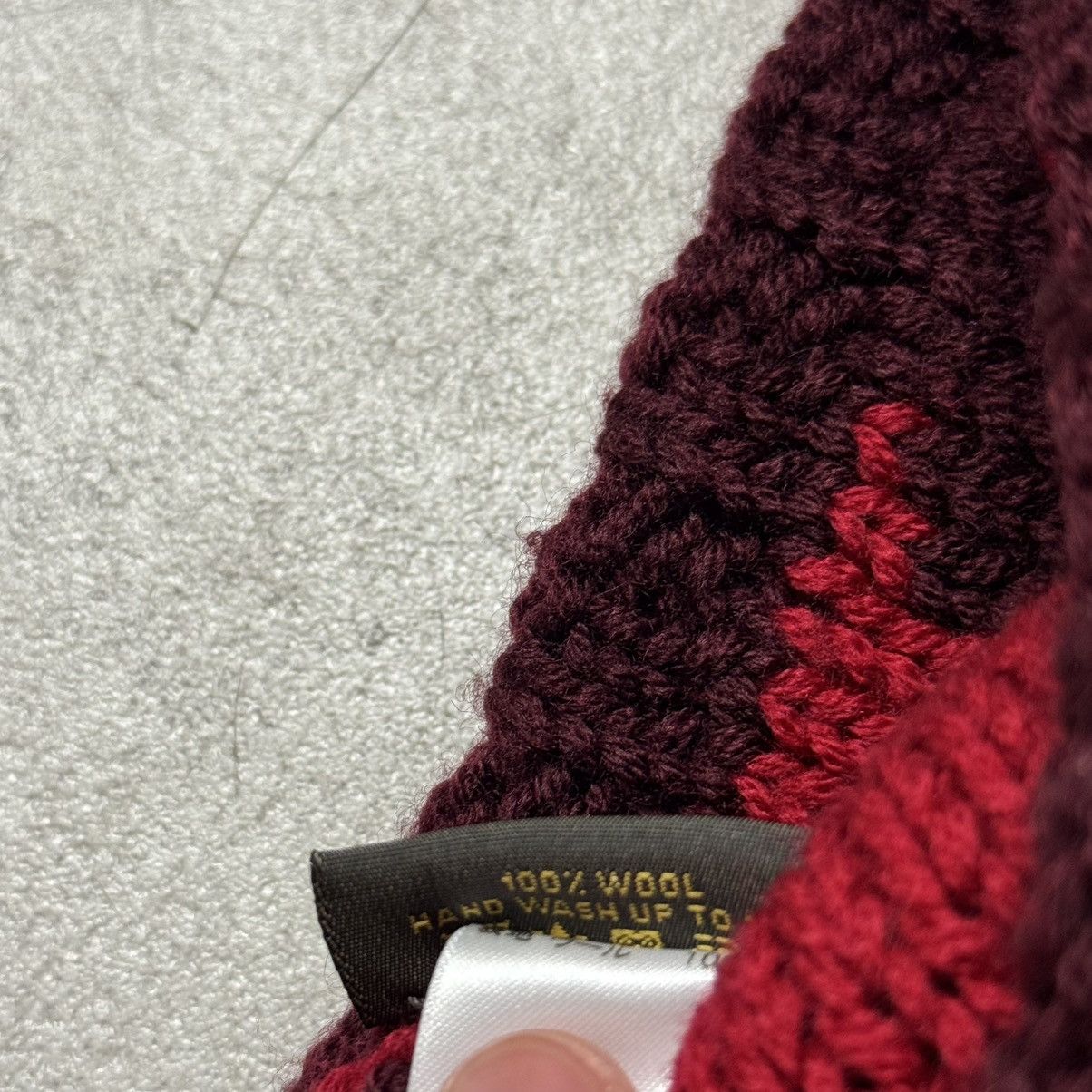 Louis Vuitton Louis Vuitton LV Ponpon Knit Beanie Hat Size ONE SIZE - 5 Thumbnail