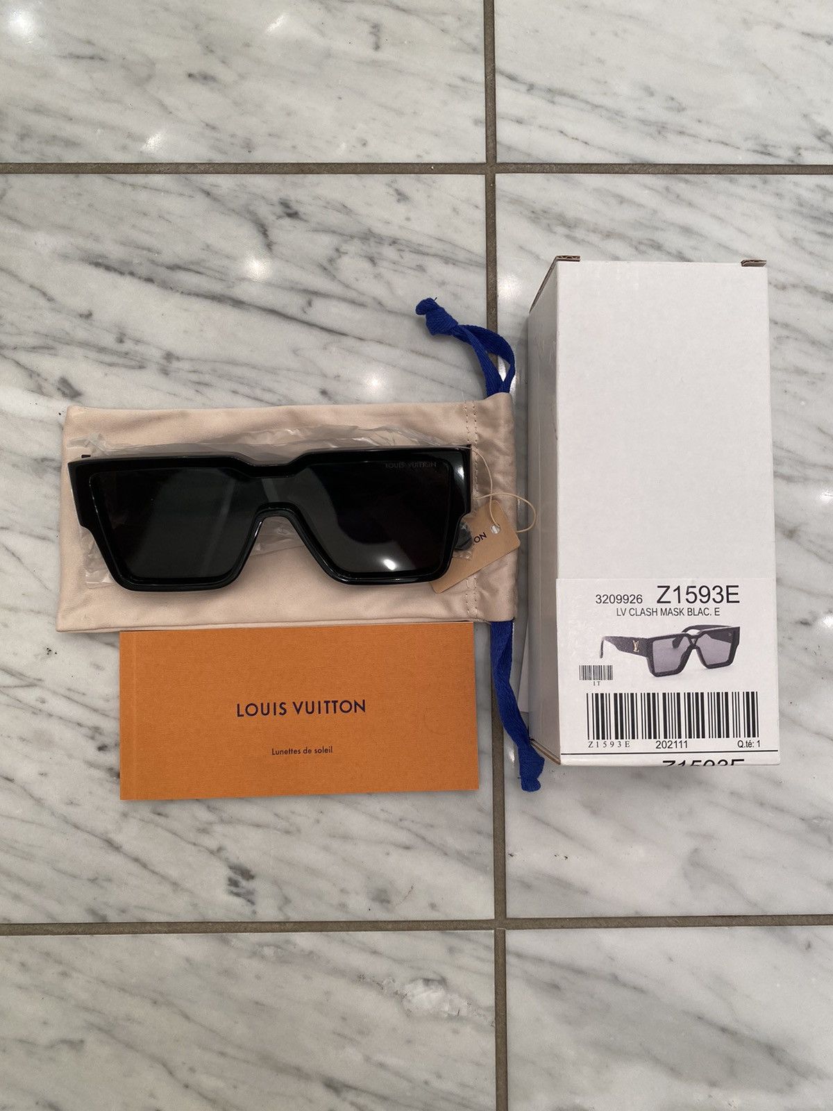 LV Clash Mask Sunglasses 