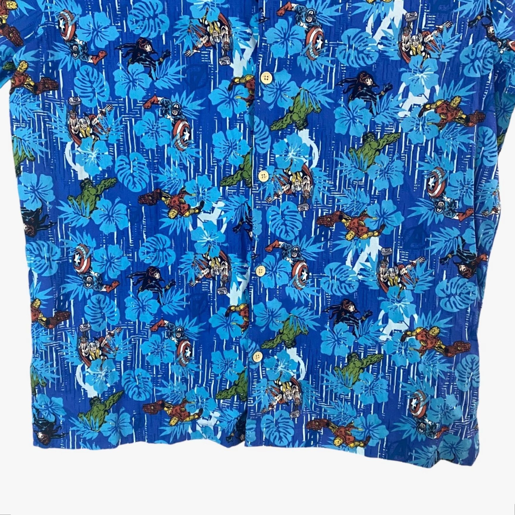 Vintage Marvel Avengers Tropical Hawaiian Shirt Blue Men’s Large Short-Sleeve Button-Up Size US L / EU 52-54 / 3 - 6 Thumbnail