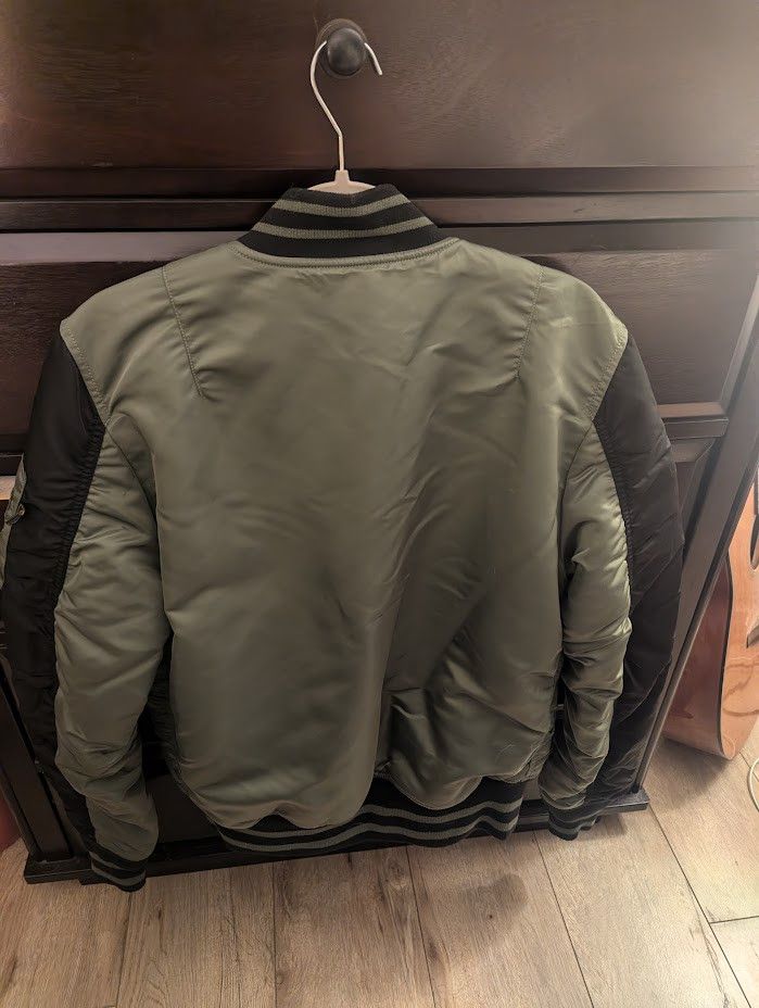 Alpha Industries Alpha Industries MA-1 Varsity Flight Bomber Jacket Size US M / EU 48-50 / 2 - 2 Thumbnail