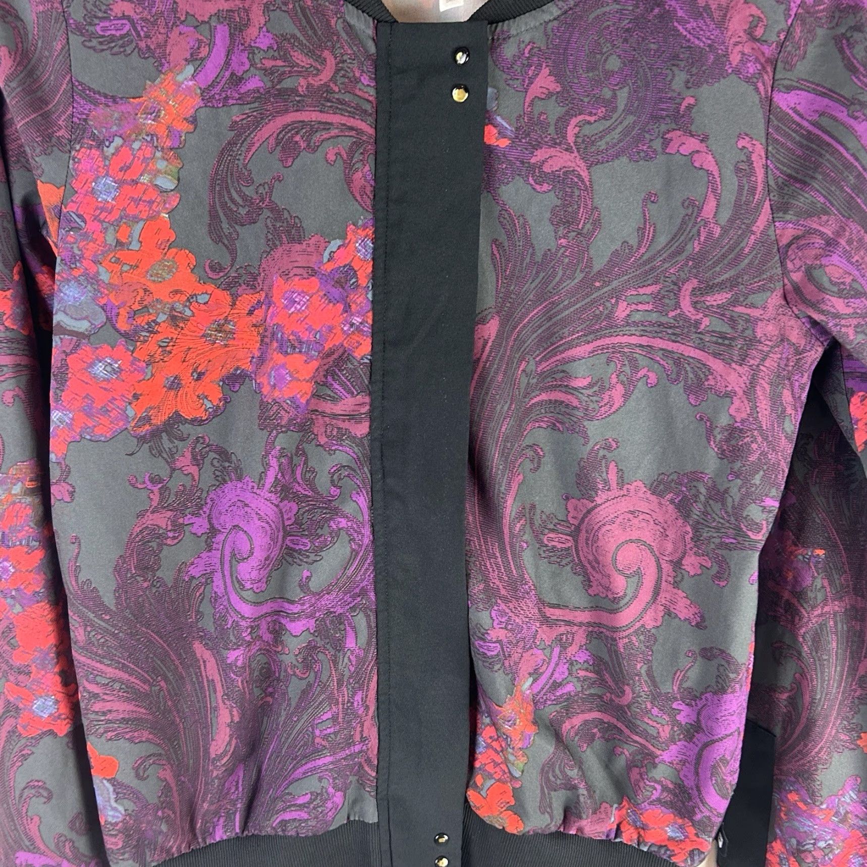 Fabletics Fabletics Ithaca Floral Lightweight Zip Up Athletic Bomber Jacket Small Size S / US 4 / IT 40 - 2 Thumbnail
