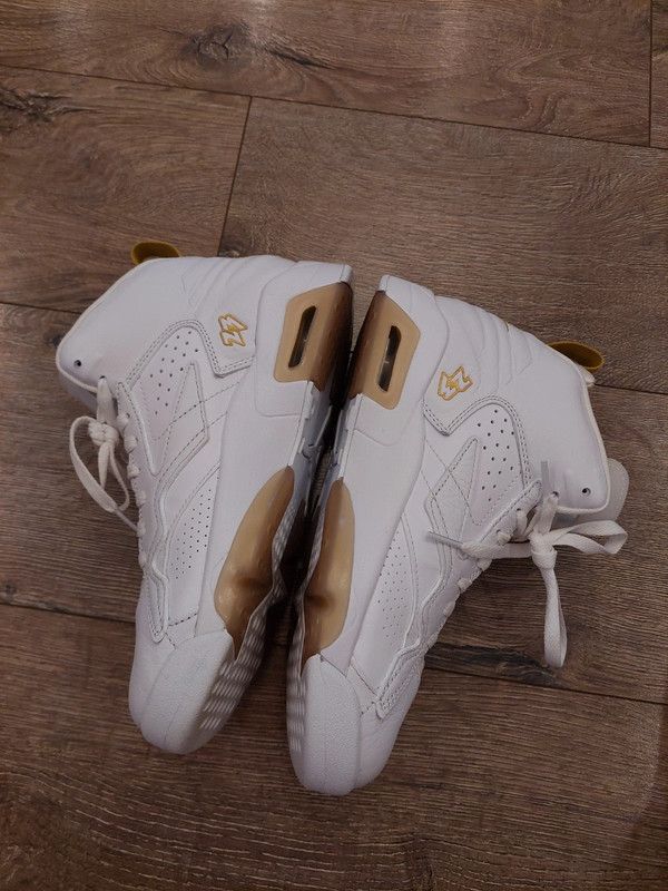 Nike Buty damskie sportowe Jordan rozm 40 Size US 9 / IT 39 - 5 Thumbnail