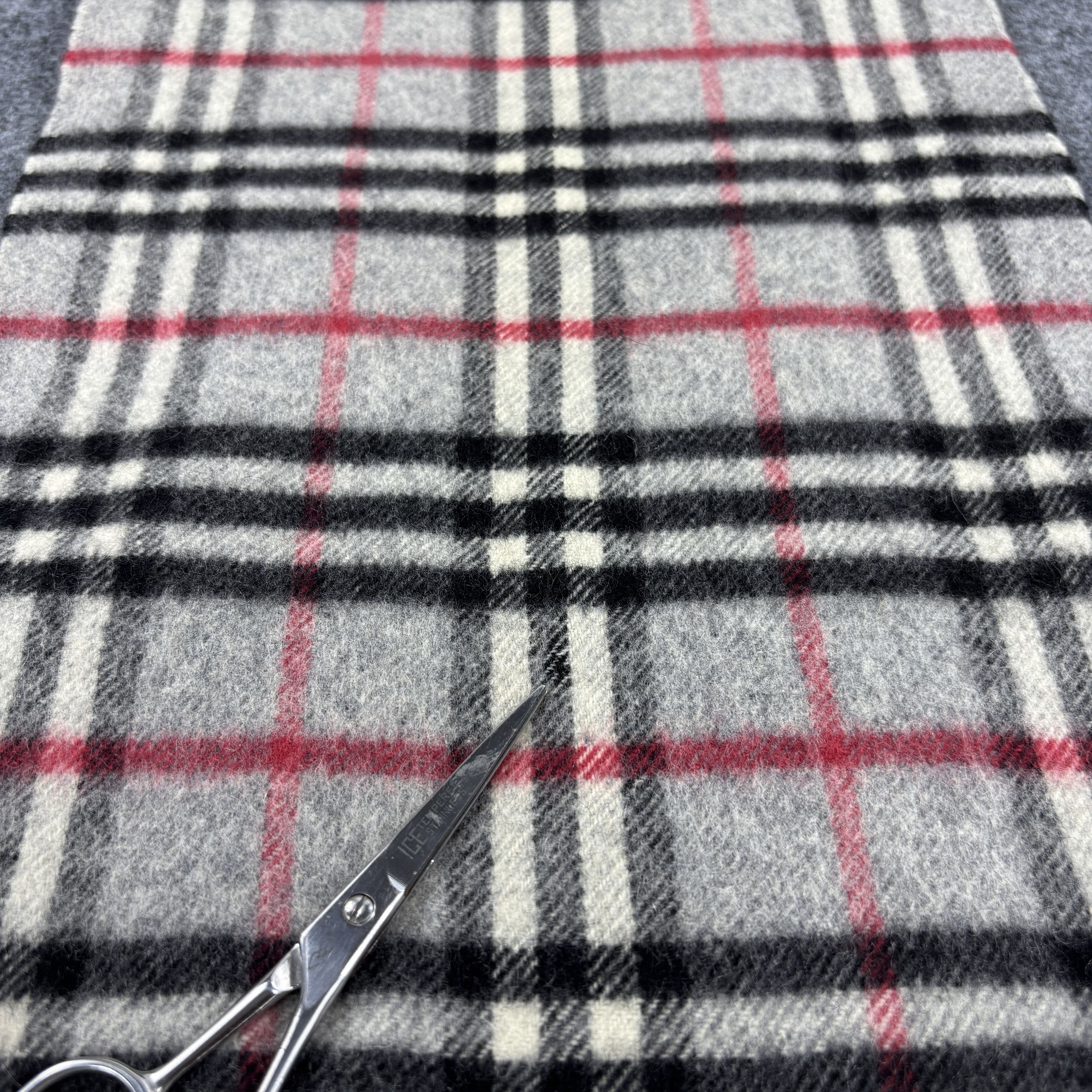 Burberry × Vintage GF10716 Burberry Scarf Neck Wear Muffler Nova Check Size ONE SIZE - 5 Thumbnail