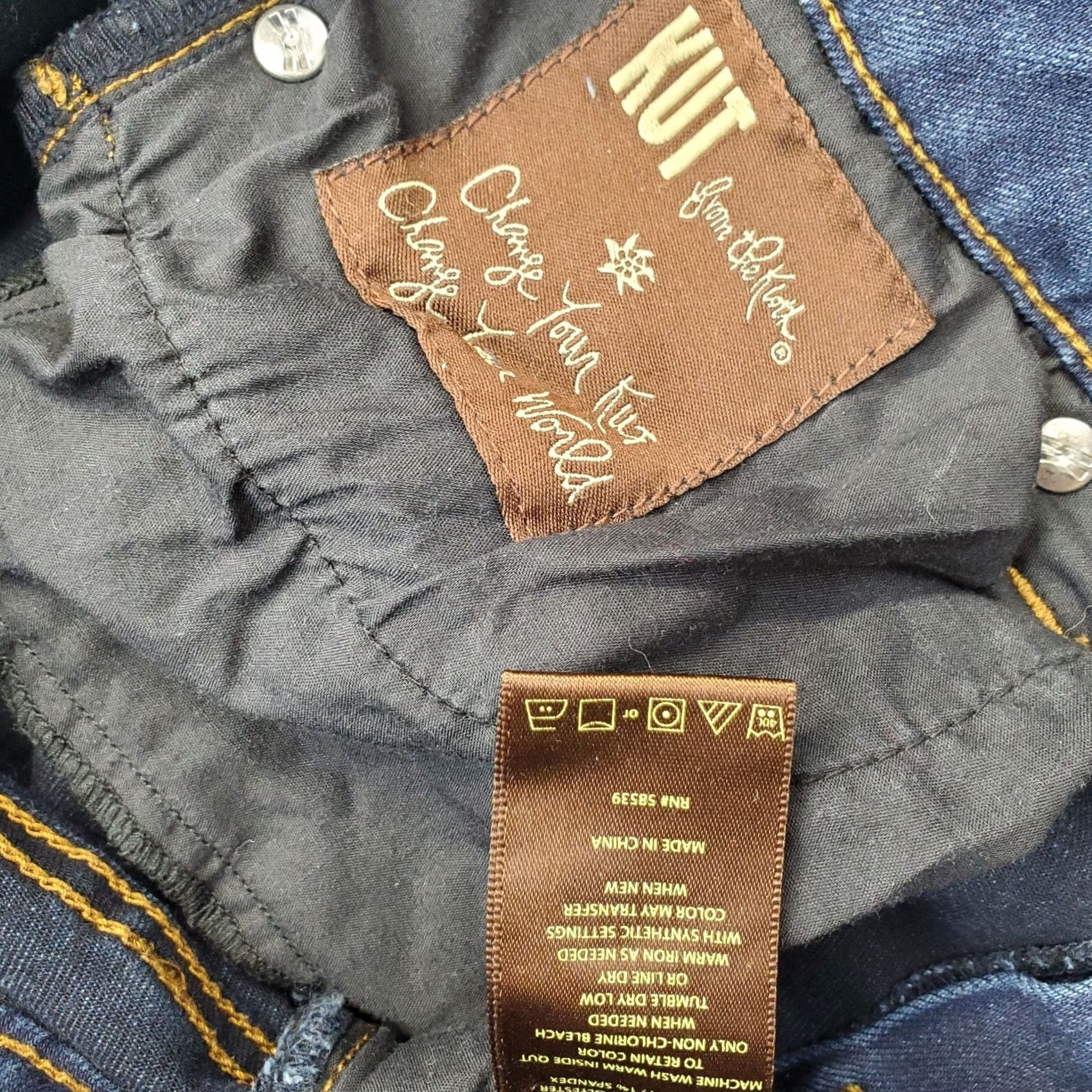 Vintage KUT from the Kloth Skinny Jeans Womens 8 Blue Denim Whiskered Frayed Hem Size 30" / US 8 / IT 44 - 7 Thumbnail