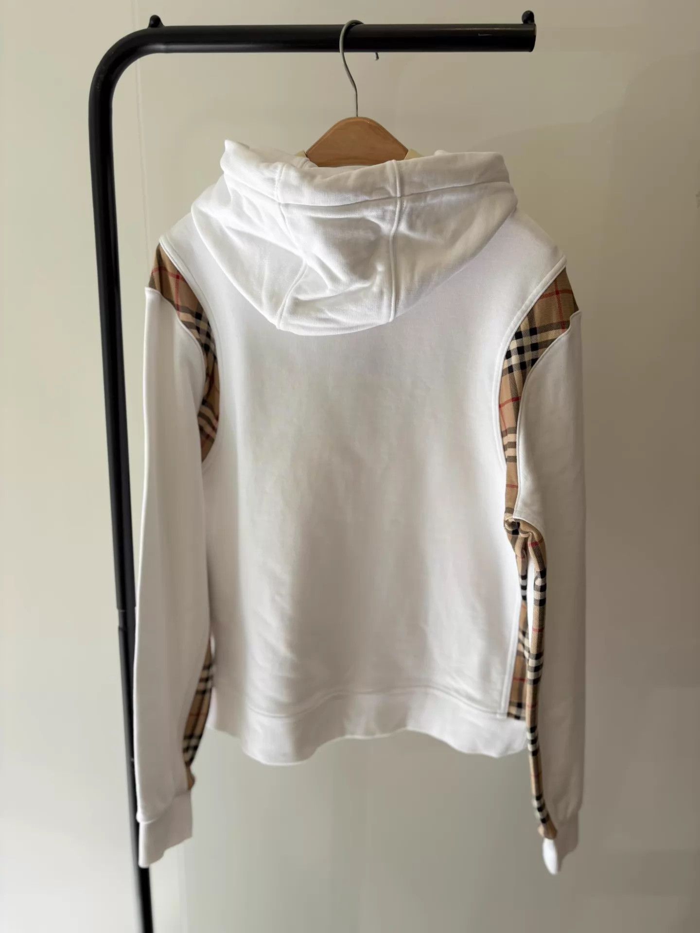 Burberry Burberry White Hoodie Horseferry Check Deadstock S Size S / US 4 / IT 40 - 2 Thumbnail