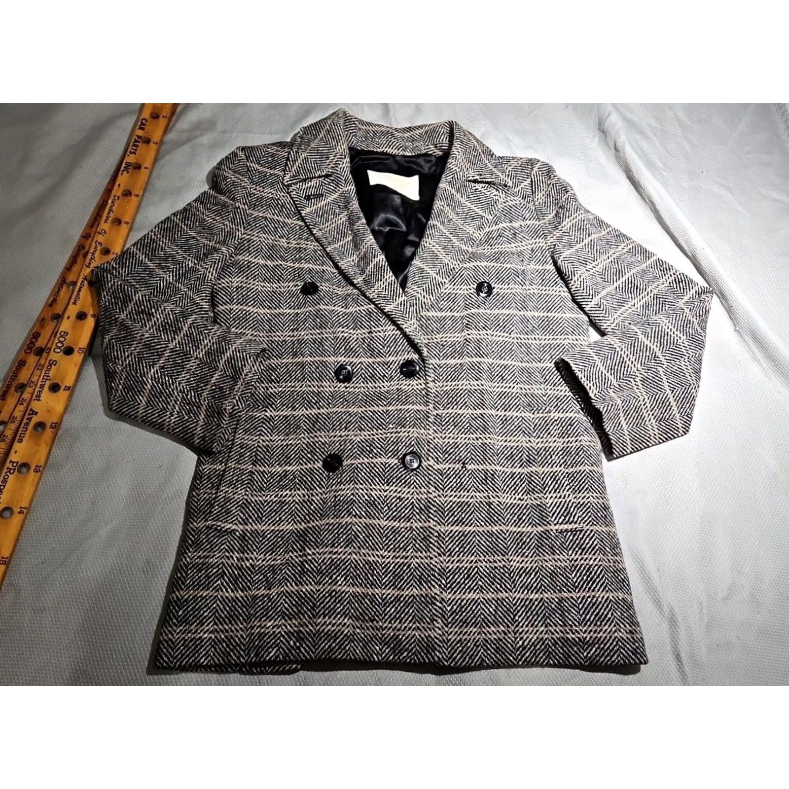 Pendleton VINTAGE Pendleton Womens Jacket Blazer 12 Wool Plaid Overcoat Brown Beige Tan Wool Size XL / US 12-14 / IT 48-50 - 2 Thumbnail