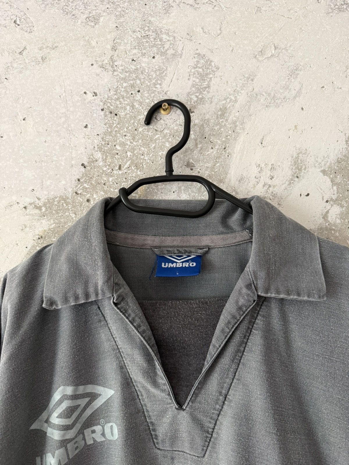 Umbro Vintage Umbro Training Drill Top Sweatshirt Washed Jacket Size US M / EU 48-50 / 2 - 5 Thumbnail