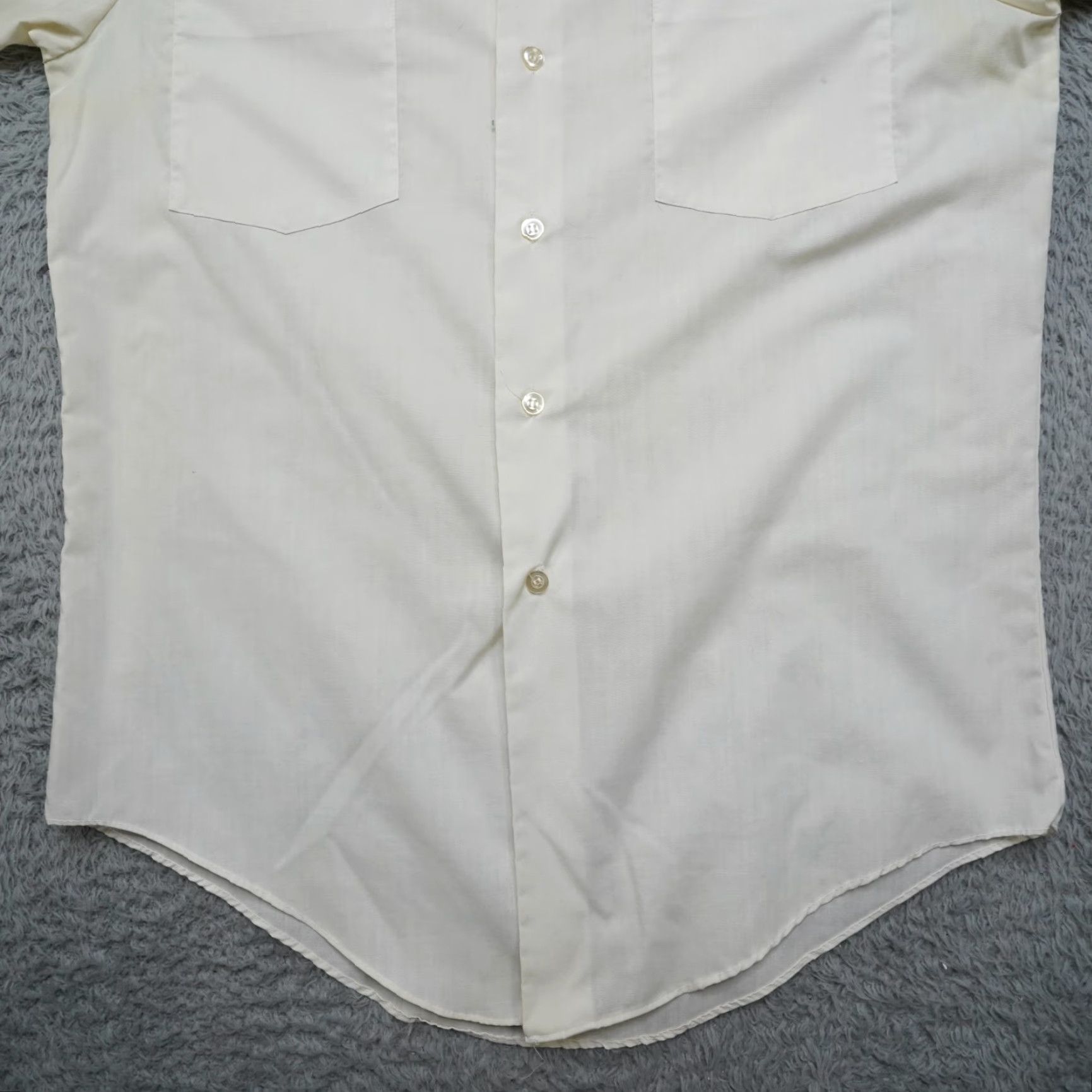 Vintage Vintage London Tower Shirt Mens M White 60s Button-Up Short Sleeve Casual Vintage 60s Mens White London Tower Shirt Size US M / EU 48-50 / 2 - 7 Thumbnail