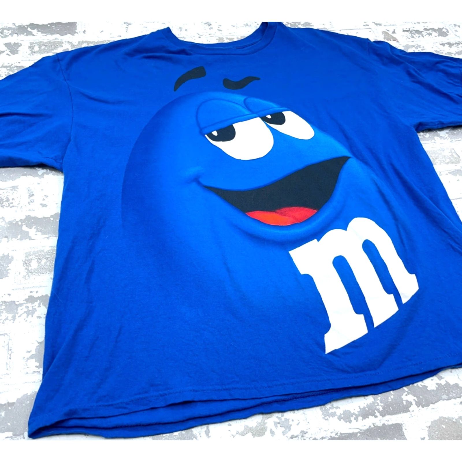 Vintage VINTAGE M & M Shirt Men 2XL Blue Tee All Over Print AOP Y2K Cyber Big Head Graphic Print Shirt Mens VINTAGE Size US XXL / EU 58 / 5 - 3 Thumbnail