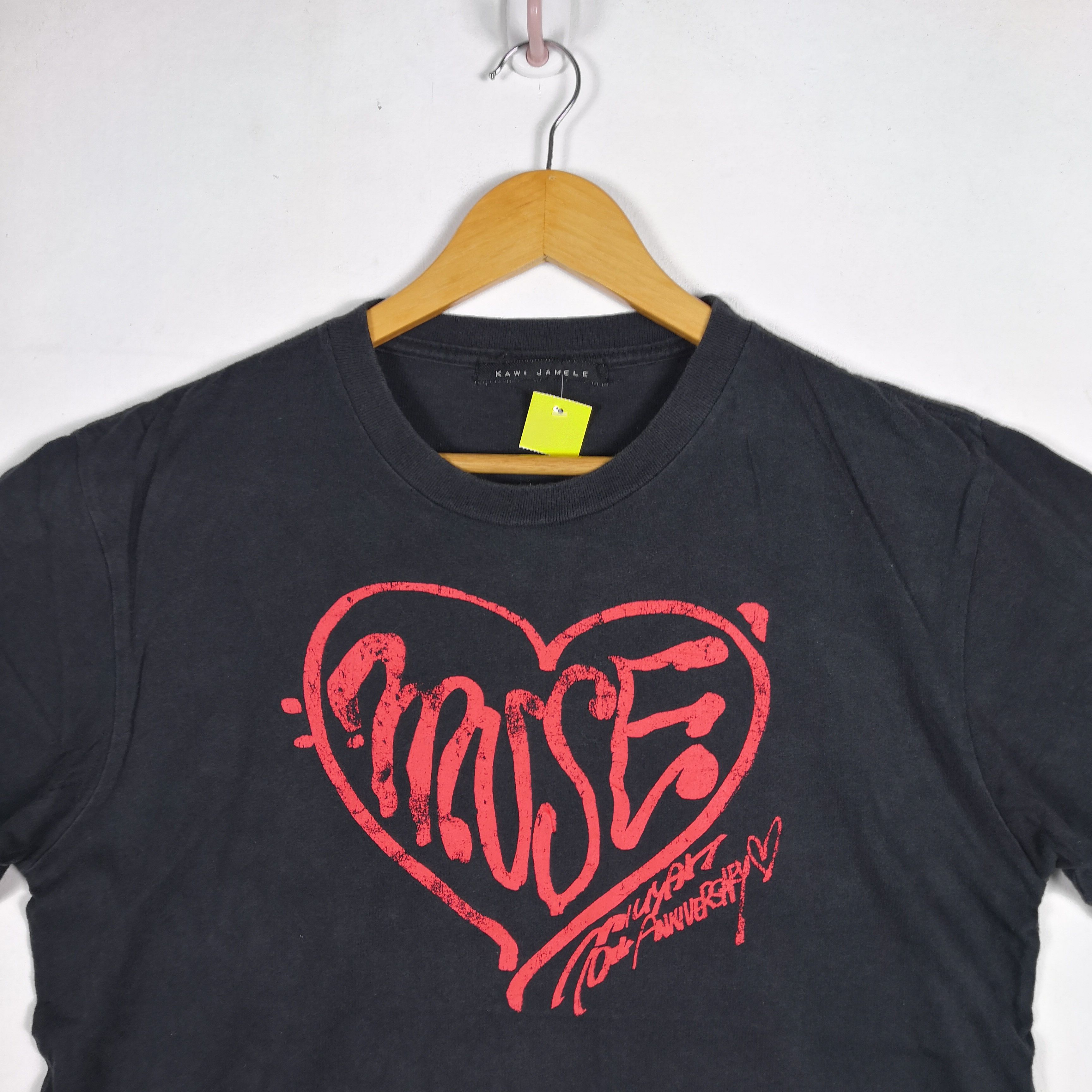 Band Tees Vintage Y2K Kawi Jamile T-Shirt Japanese Muse Tour Tees Size US L / EU 52-54 / 3 - 3 Thumbnail