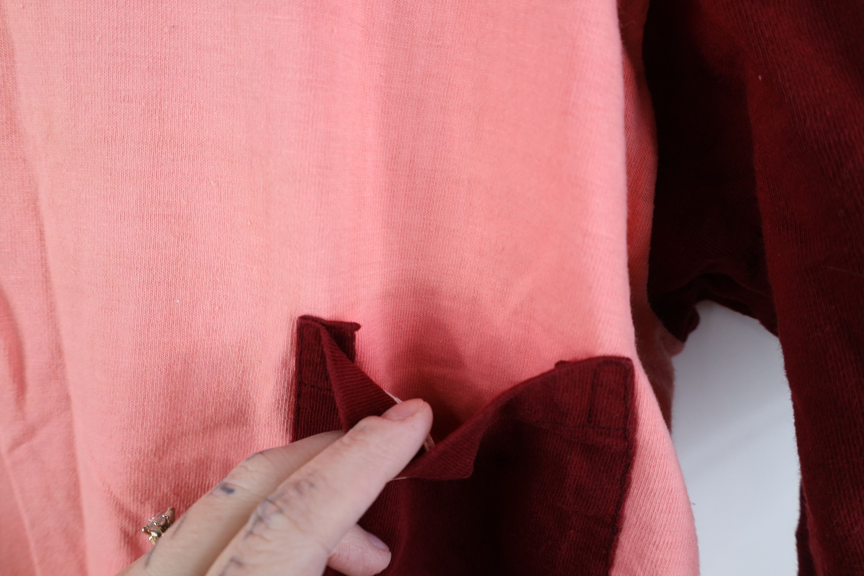 Vintage Vintage 60s 70s Streetwear Pocket T-Shirt Pink Red USA Size US L / EU 52-54 / 3 - 6 Thumbnail