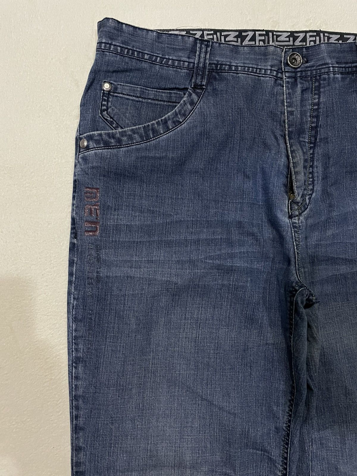 Vintage Vintage Japanese Brand Faded Distress Denim Jeans Size US 35 - 5 Thumbnail