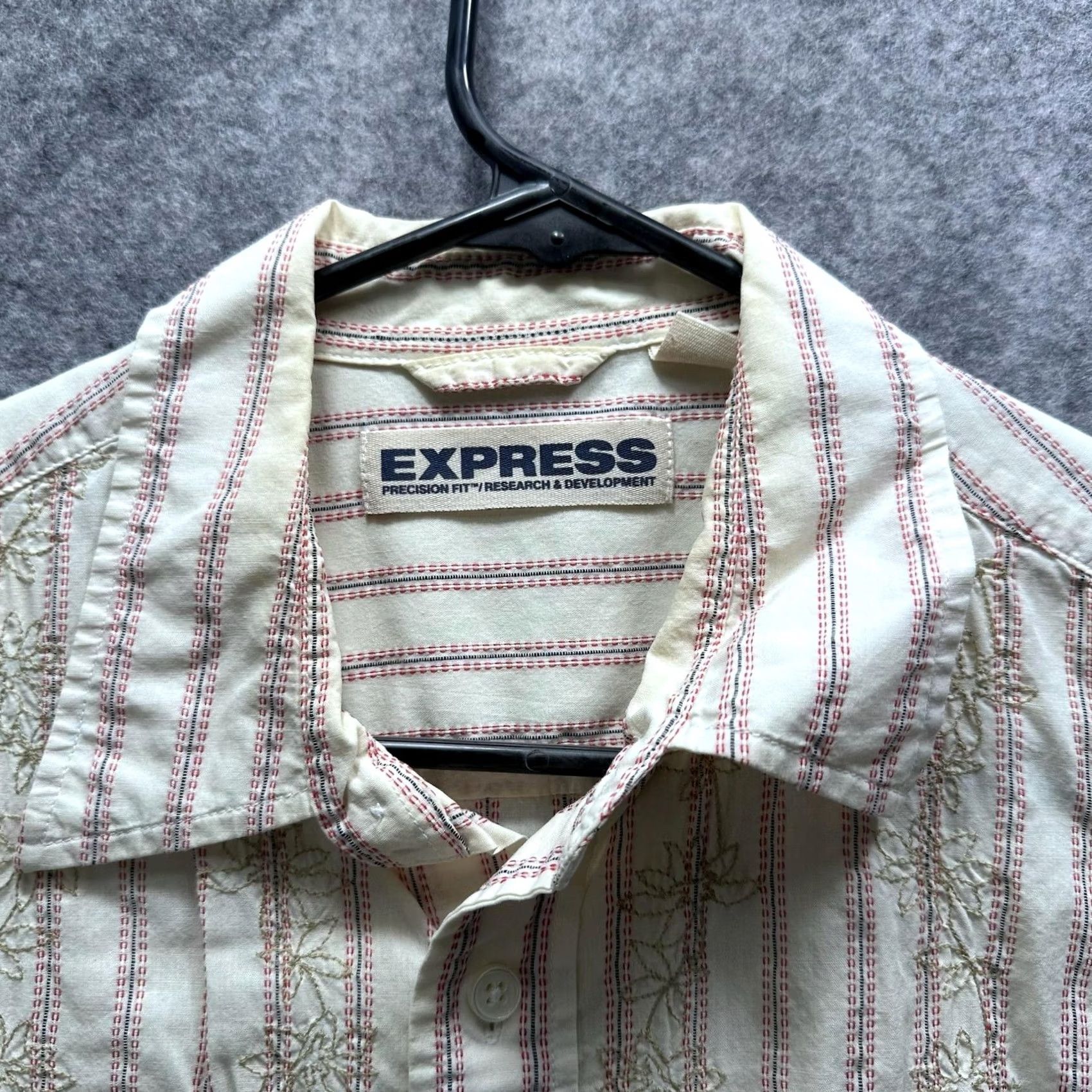 Express Express Shirt Mens M White Stripe Short Sleeve Button Up Embroidered Casual Size US M / EU 48-50 / 2 - 3 Thumbnail