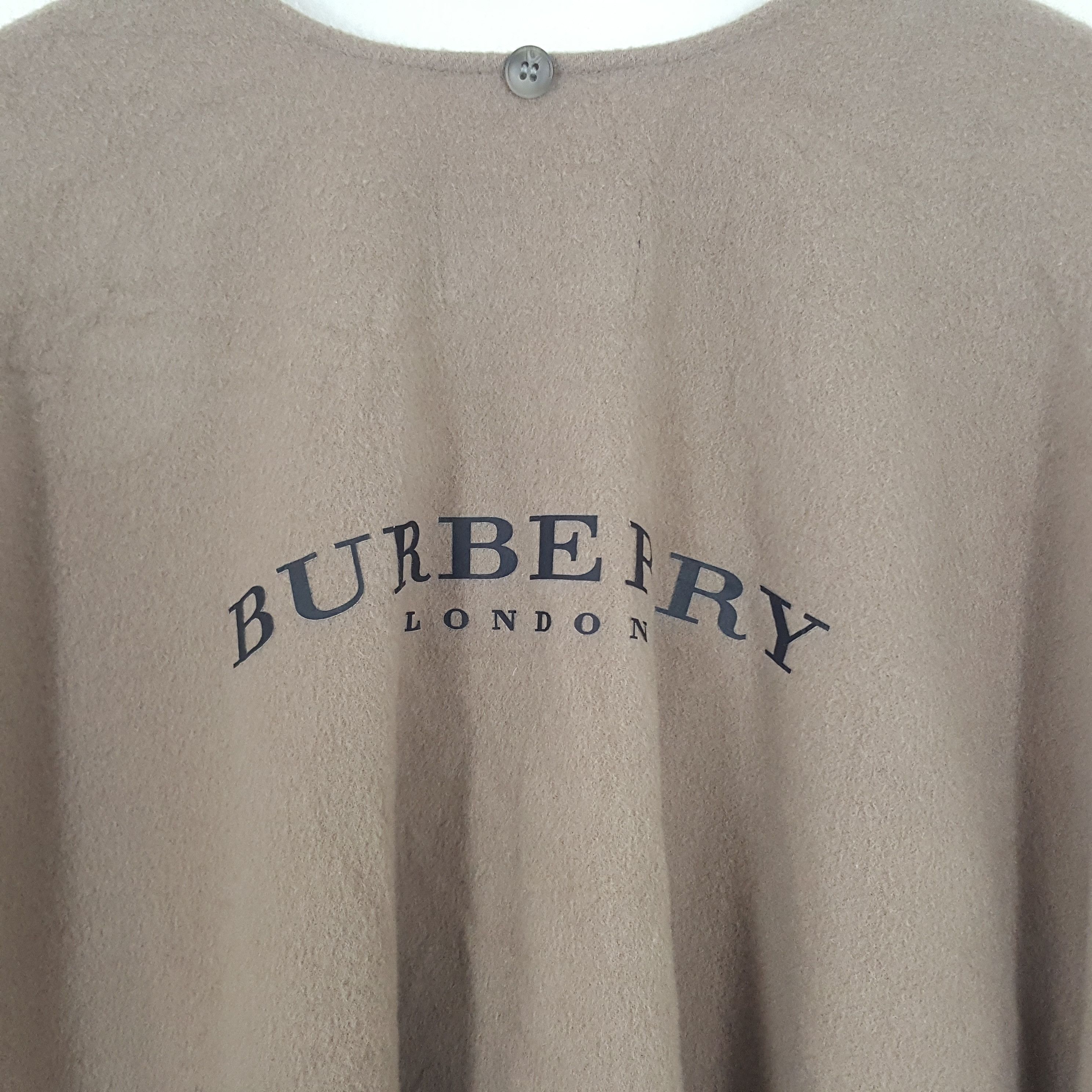 Burberry × Vintage Vintage Burberry London Luxury Brand Cape Jacket Size XXL / US 16-18 / IT 52-54 - 2 Thumbnail