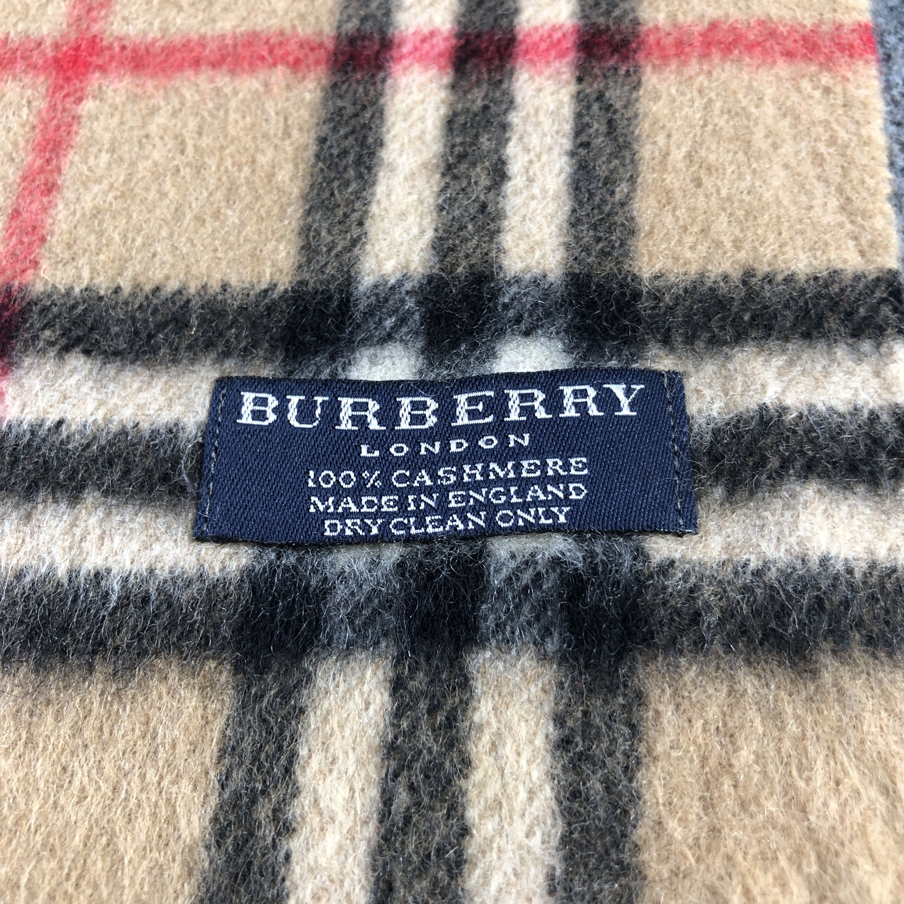 Burberry Burberry Tan Nova Check Cashmere Scarf Muffler V2881 Size ONE SIZE - 4 Thumbnail