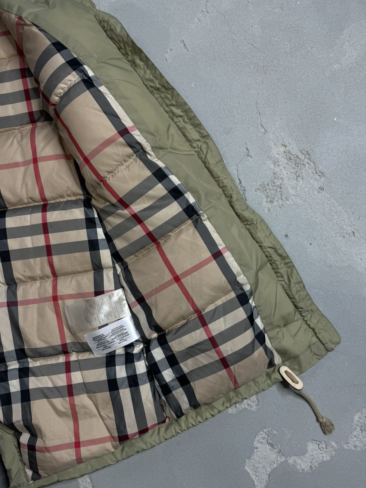 Burberry Burberry Black Down Jacket Puffer Parka Size S - M Size S / US 4 / IT 40 - 9 Thumbnail