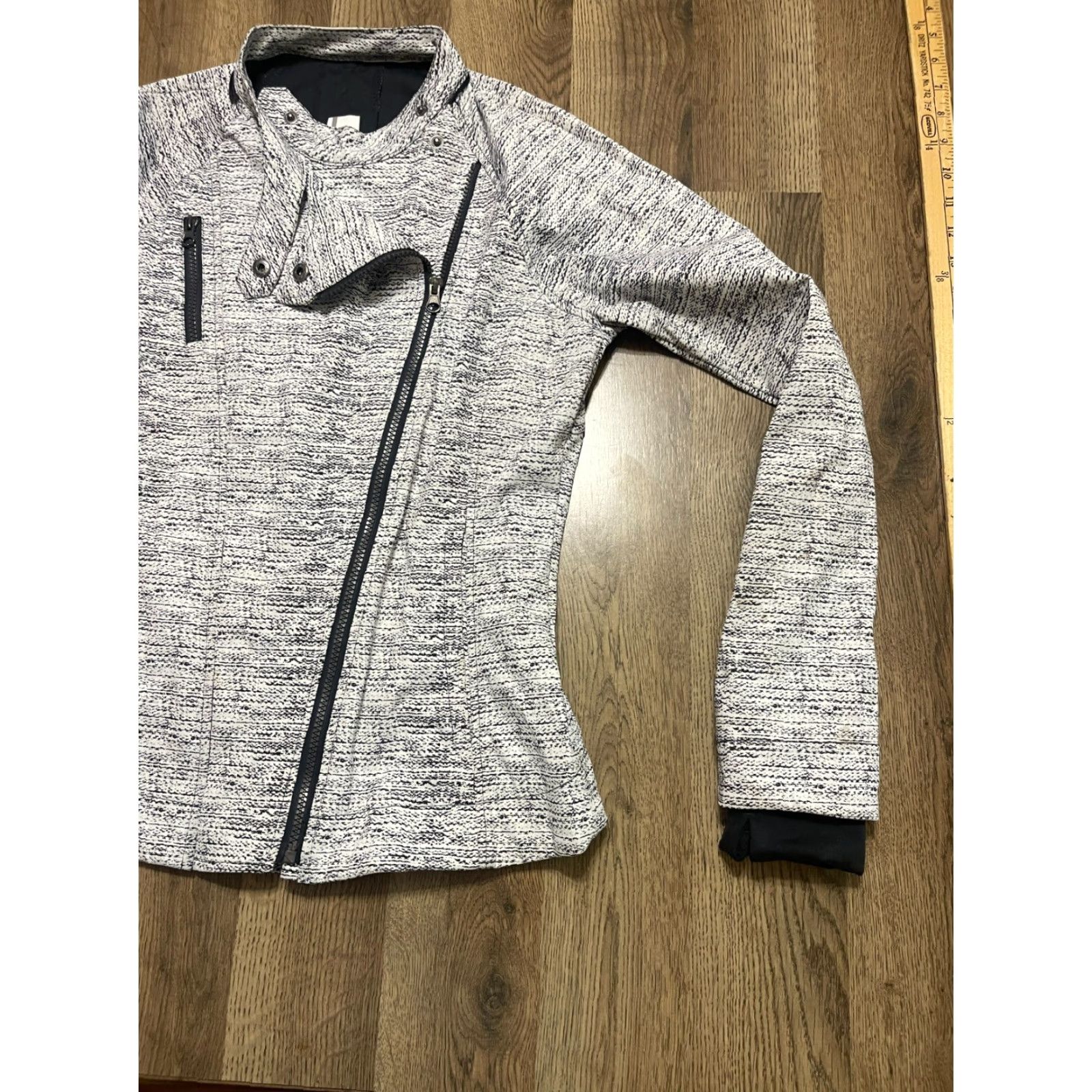 Vintage VINTAGE? No — Mondetta Blazer, Women's Medium, White Black, Asymmetric Full Zip, Jacket, Full Zip, Gray, Regular, Casual, Fall, Spring, Summer, Womens Size M / US 6-8 / IT 42-44 - 4 Thumbnail