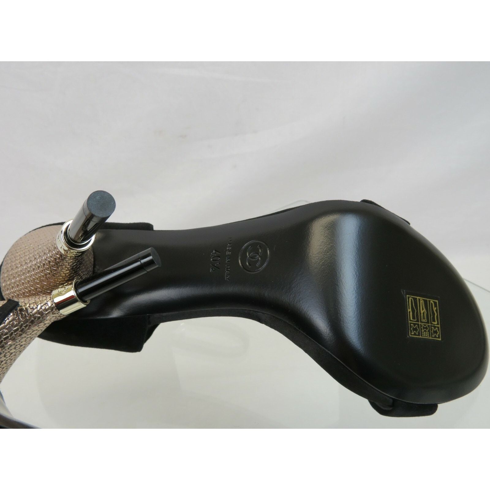 Chanel CHANEL G321 BLACK SUEDE CC LOGO GOLD HEEL SANDALS PUMPS 40.5 Size US 10.5 / IT 40.5 - 11 Thumbnail