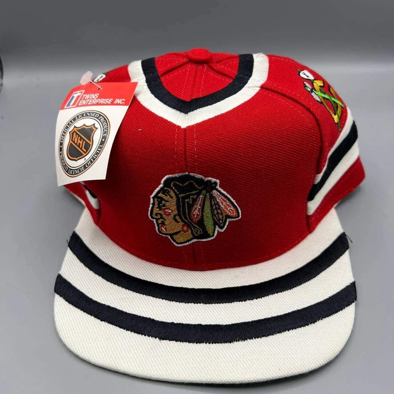 Twins Enterprise Inc. × Vintage Chicago Blackhawks Hat Men Twins Enterprise NHL Snap Back Size ONE SIZE - 1 Thumbnail
