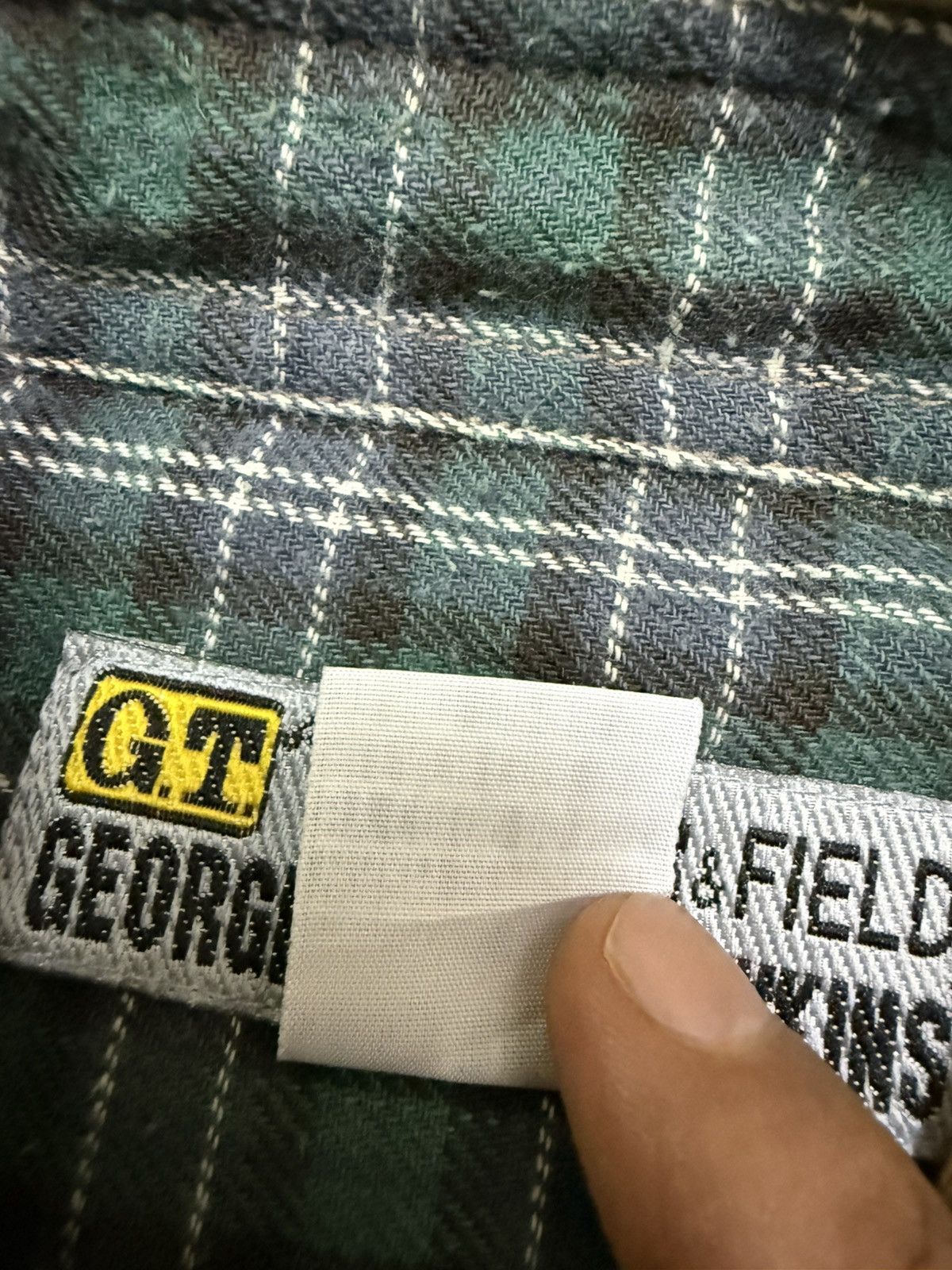 Japanese Brand VINTAGE GT HAWKINS ENGLAND OUTDOOR&FIELD BUTTON UP SHIRT Size US XL / EU 56 / 4 - 9 Thumbnail