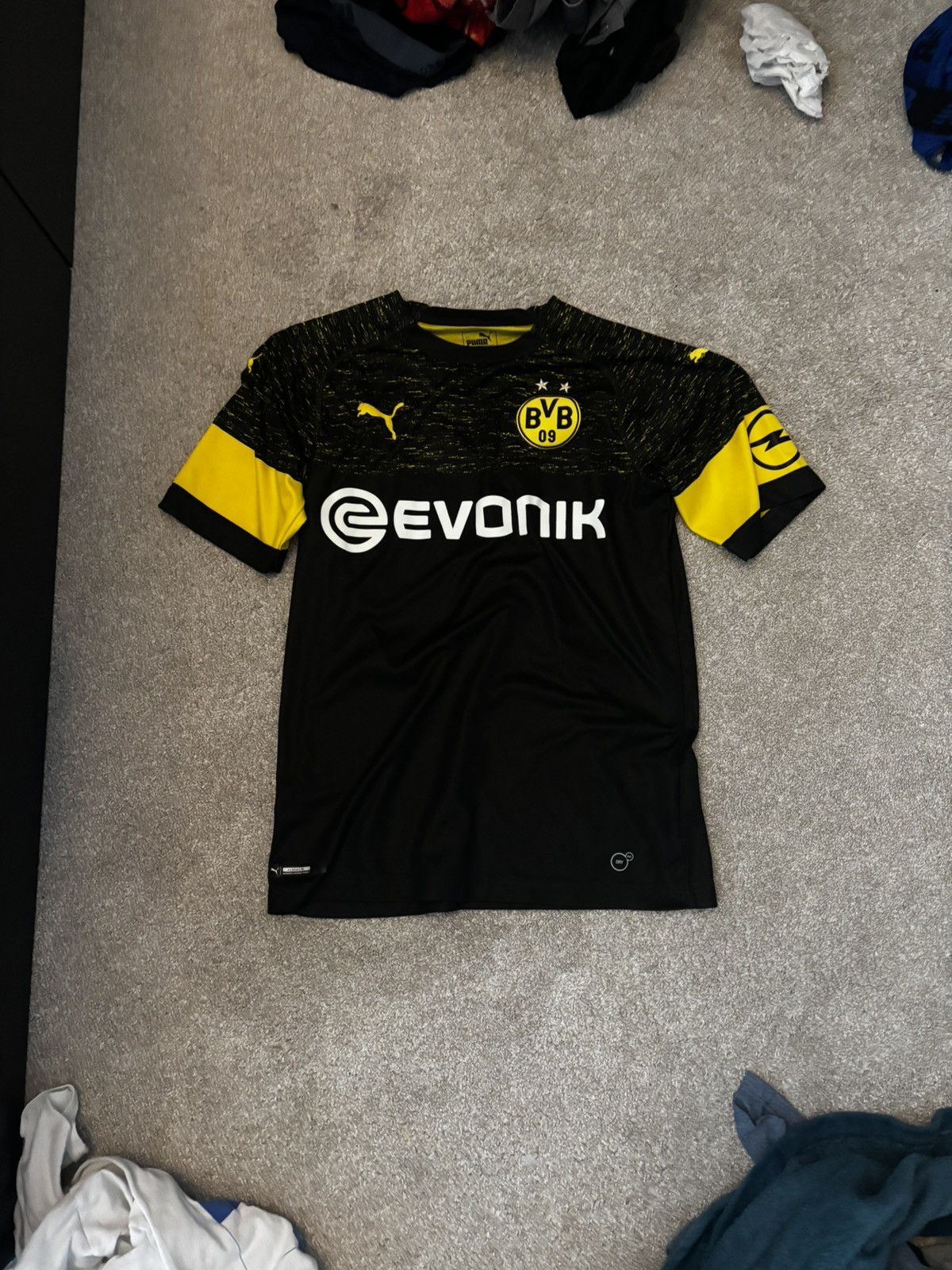 Other BVB 2018/19 Away kit Size US S / EU 44-46 / 1 - 1 Thumbnail