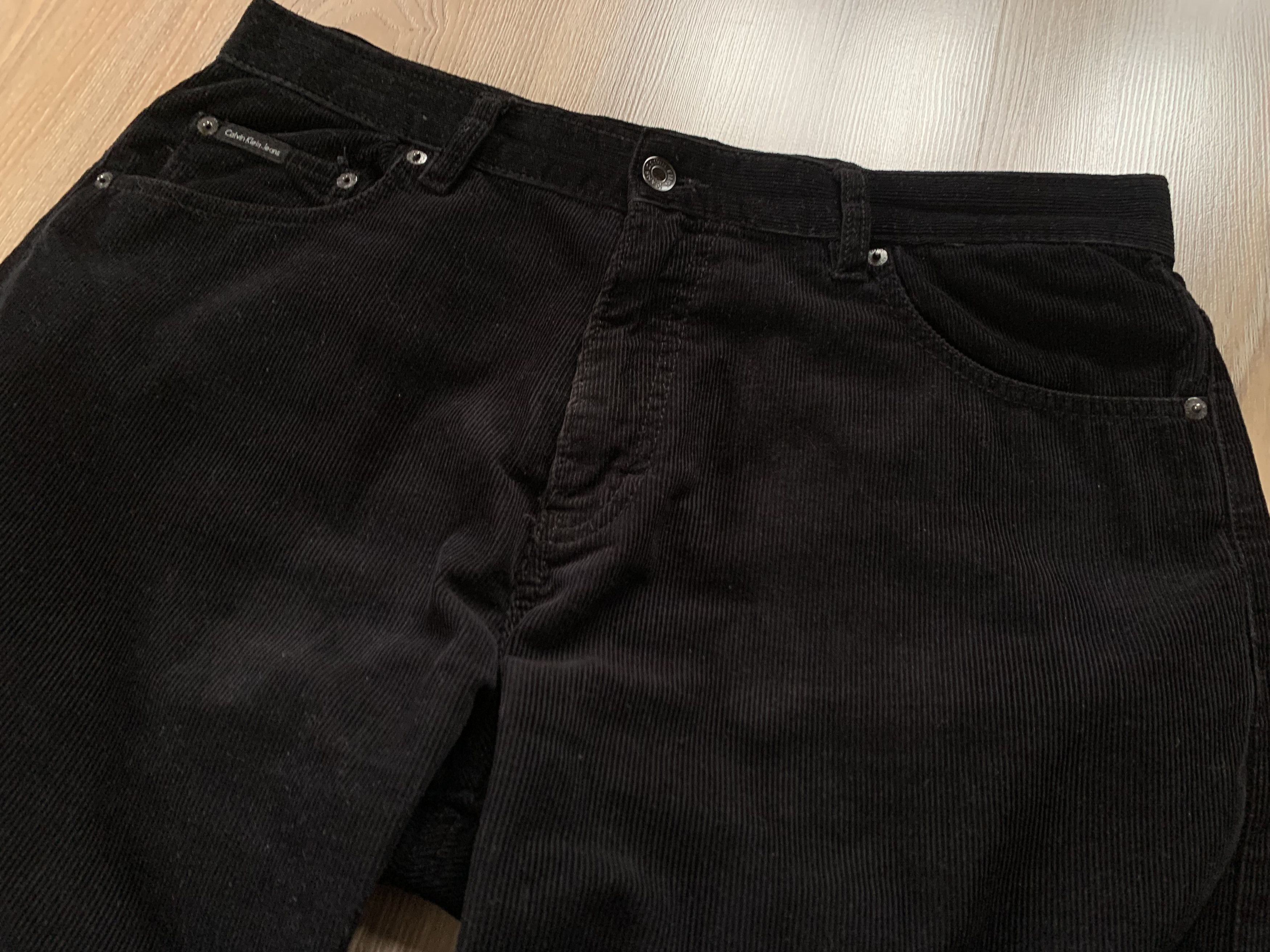 Calvin Klein × Vintage Vintage Calvin Klein Black Velvet Pants Size US 34 / EU 50 - 4 Thumbnail