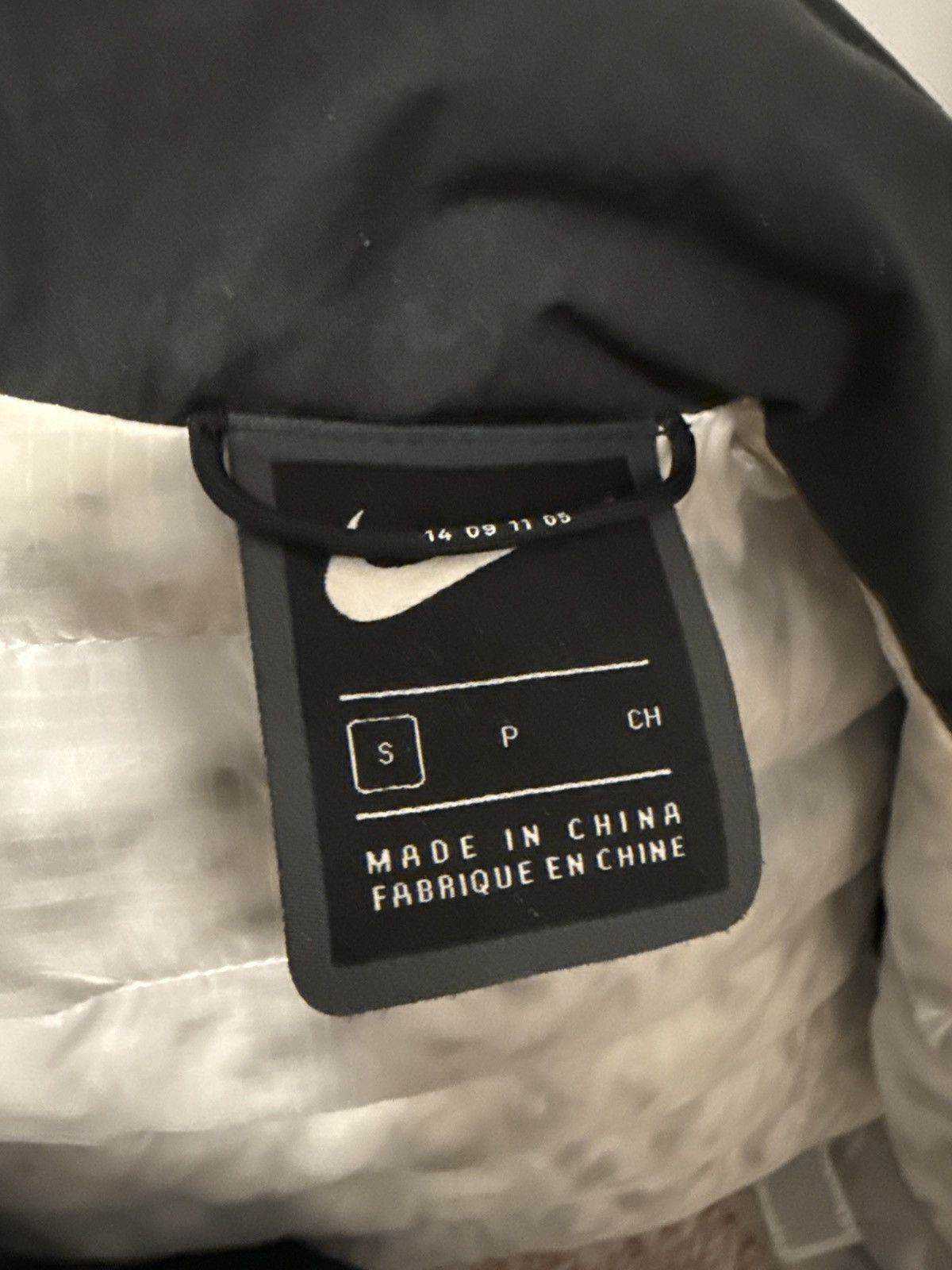 Nike Nike Therma-Fit Tech Pack Insulated Gilet/Vest Size US S / EU 44-46 / 1 - 5 Thumbnail