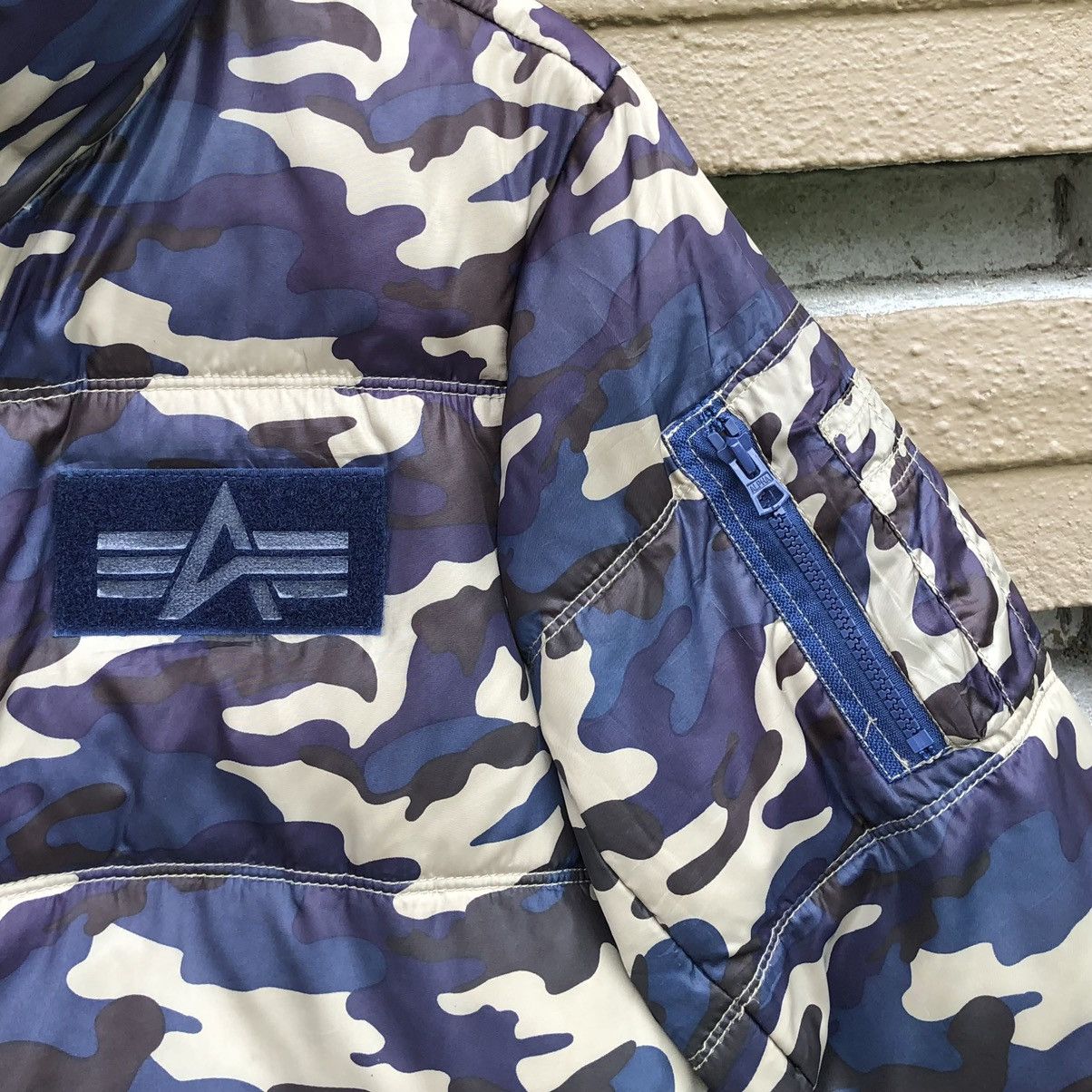 Alpha Industries Alpha Industries Camo Down Feather Puffer Jacket Size US M / EU 48-50 / 2 - 10 Thumbnail