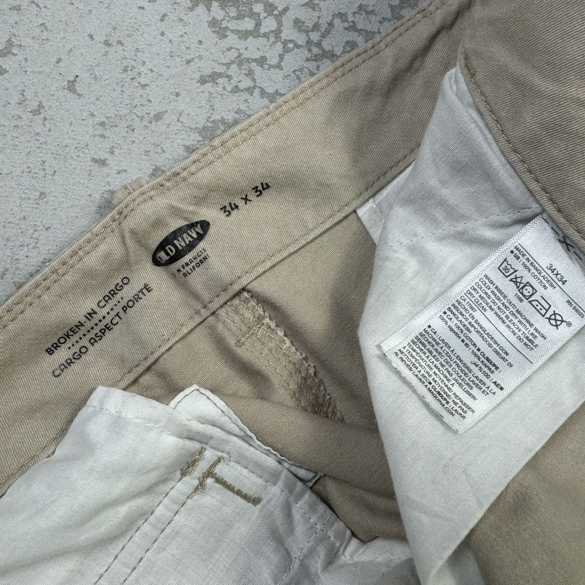 Old Navy Old Navy Multi Pocket Cargo Pant Size US 36 / EU 52 - 8 Thumbnail