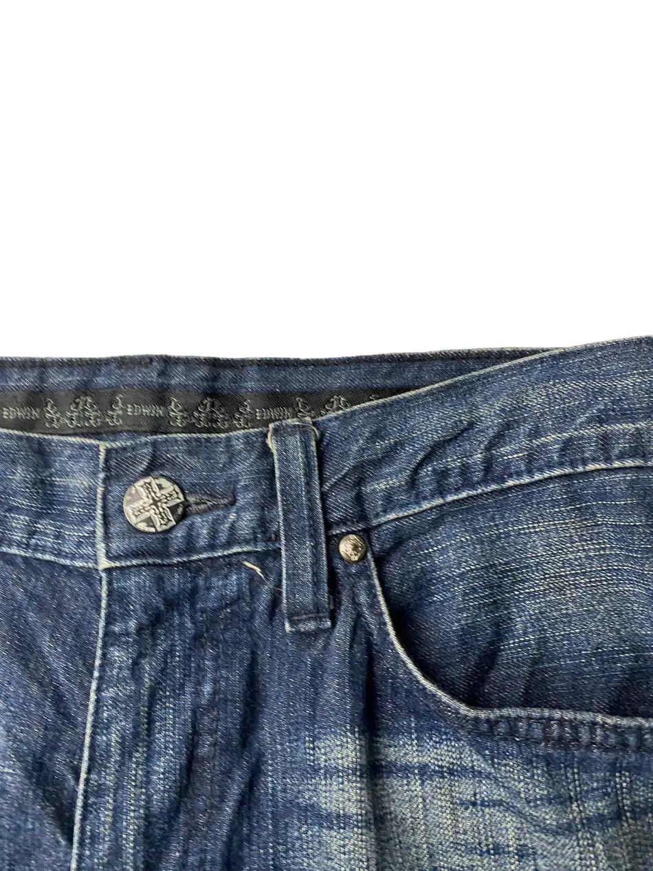 Edwin Edwin Flared Studded Leather 3/4 Jeans Size US 30 / EU 46 - 6 Thumbnail