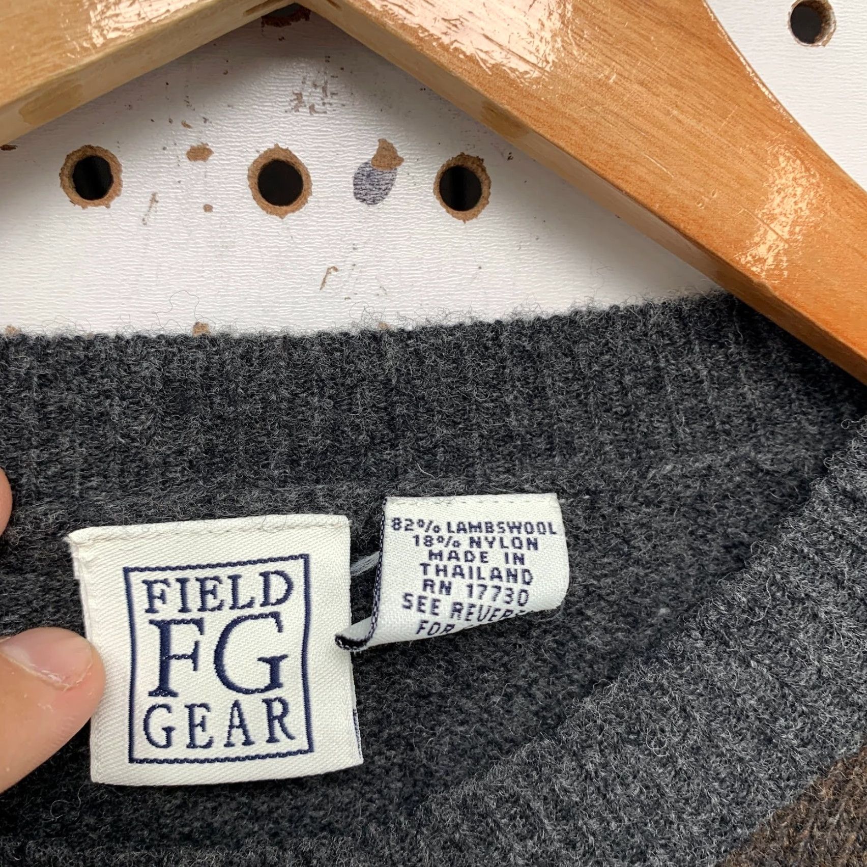 Vintage VINTAGE Field Gear Wool Argyle Sweater Mens L Gray Brown Lambswool Grandpa Dad Size US L / EU 52-54 / 3 - 3 Thumbnail
