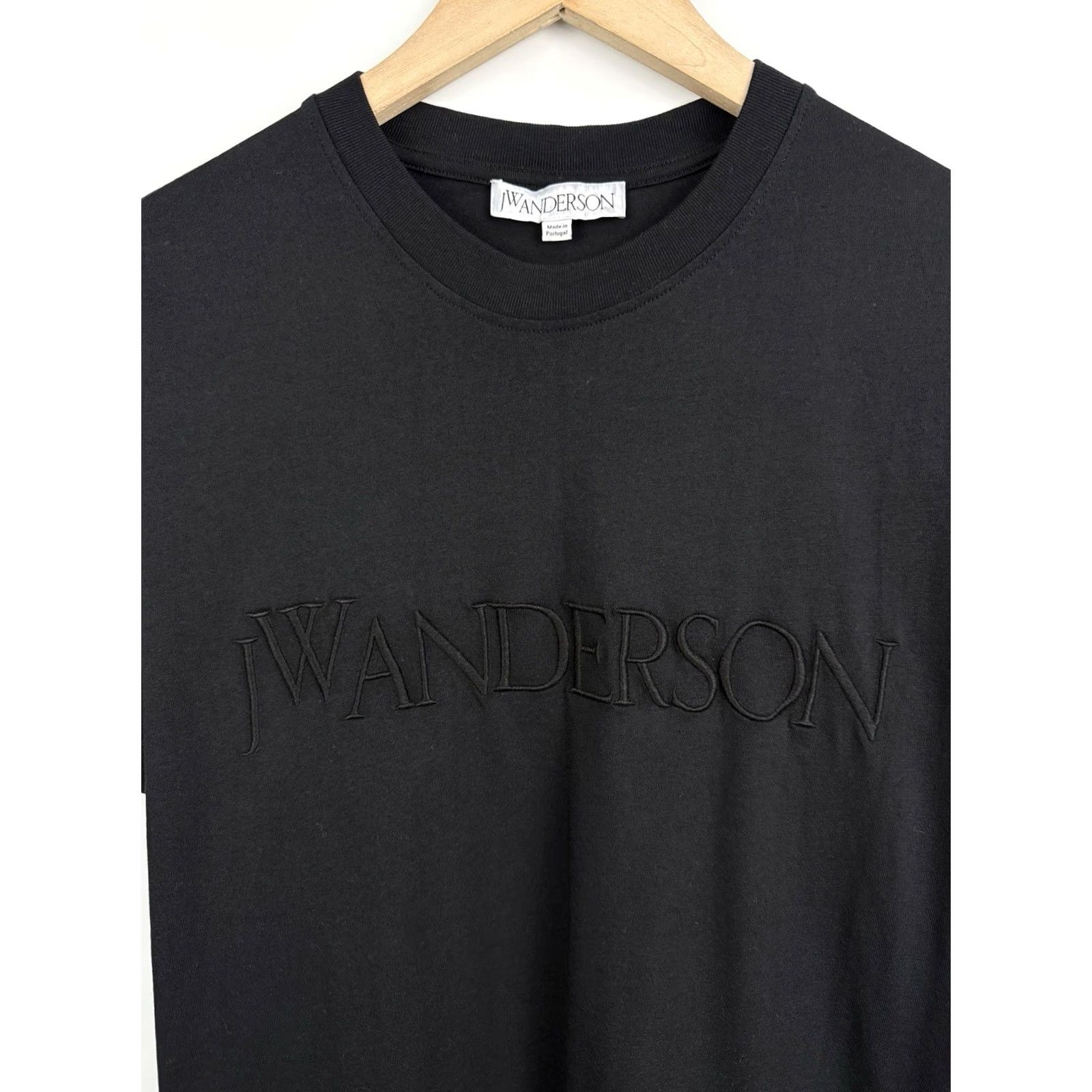JW Anderson J.W.Anderson Classic T-Shirt Embroidered Big Logo Rare Black S Mens Shirt Size US S / EU 44-46 / 1 - 5 Thumbnail