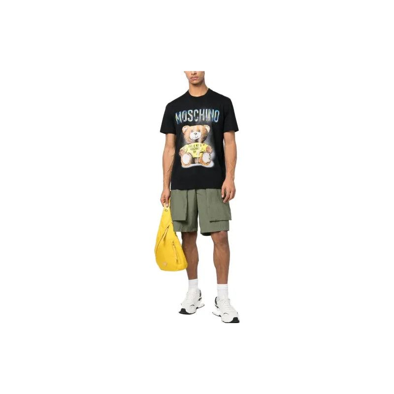 Moschino o1y0225 Logo Short in Military Green Size US 32 / EU 48 - 4 Thumbnail