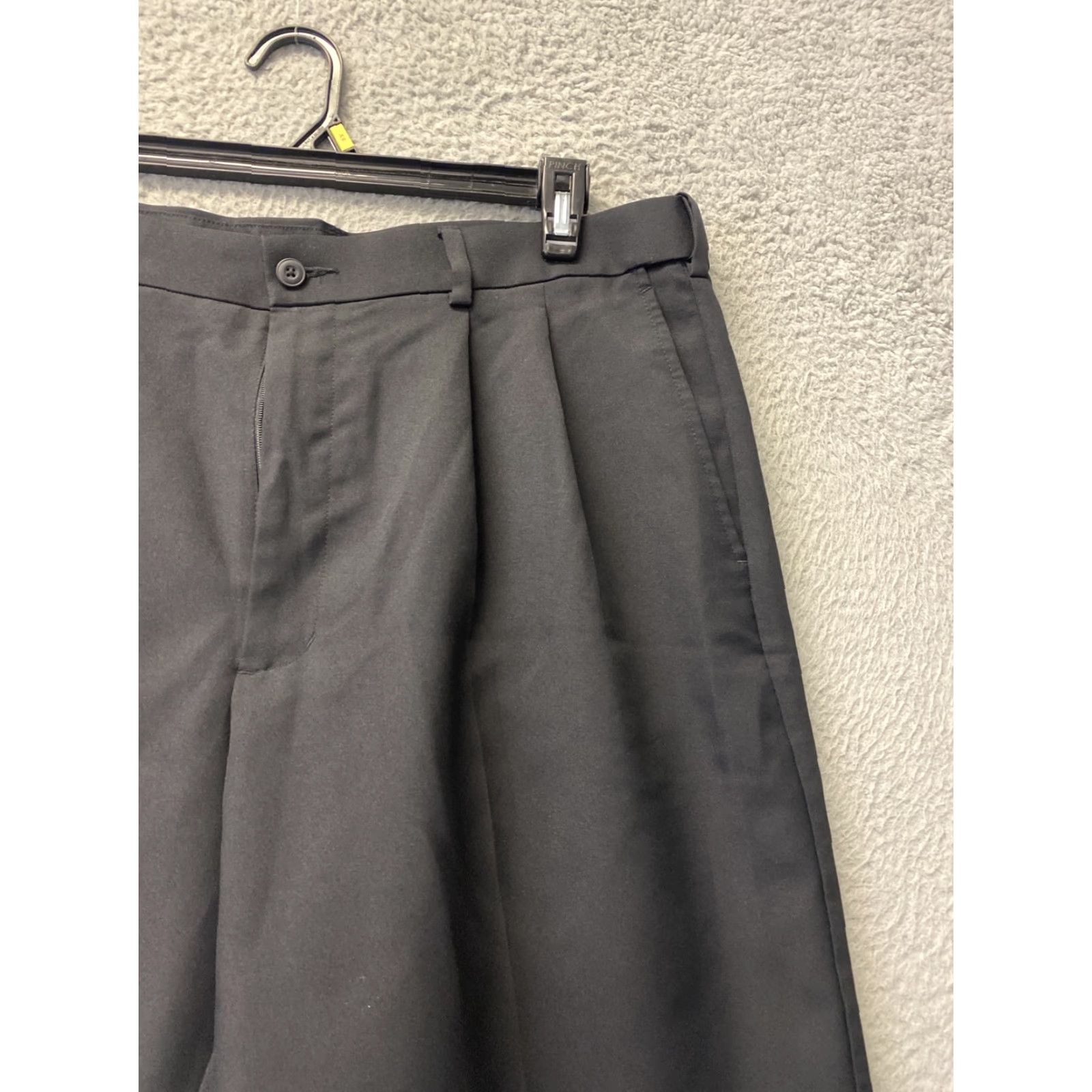 PGA Tour PGA TOUR Shorts Bermuda Mens 36 Black Casual Outdoor Lightweight Pockets Logo 86-74 Regular Size US 36 / EU 52 - 2 Thumbnail