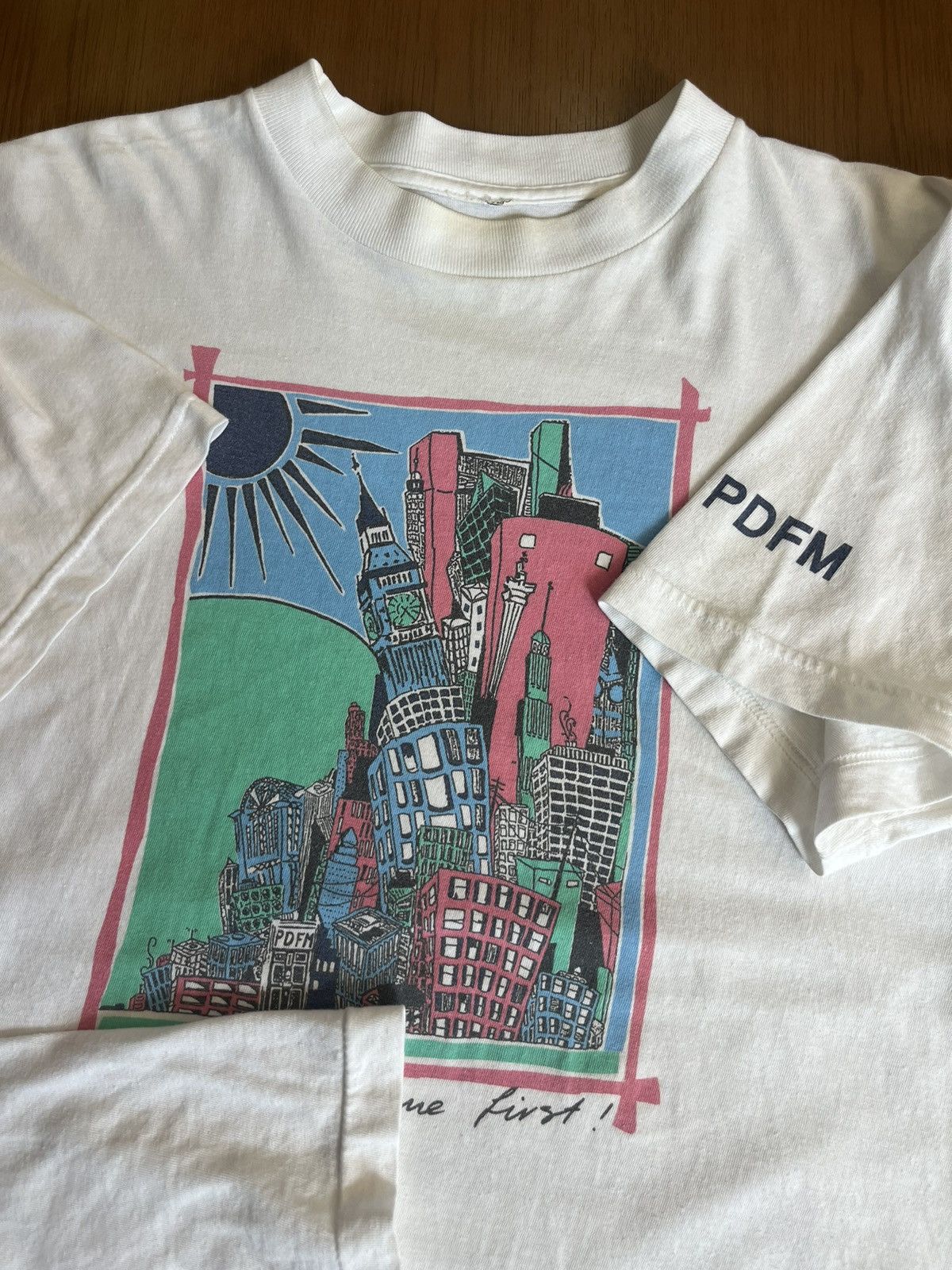 Arts & Science Vintage PDFM Artwork Design City Tower 90’s Tshirt Size US L / EU 52-54 / 3 - 7 Thumbnail
