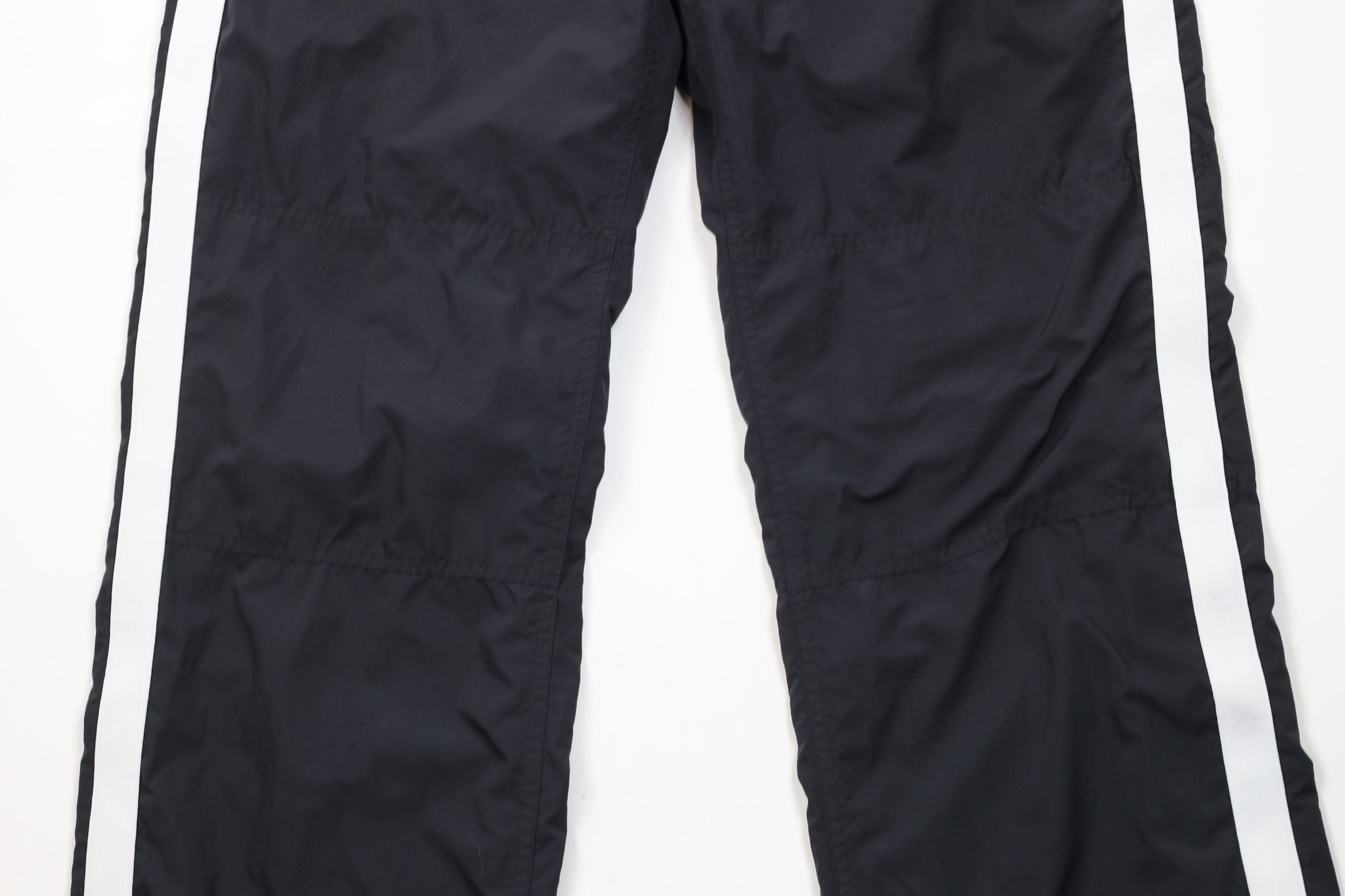 Nike × Vintage Vintage Y2K Nike Swoosh Lined Wide Leg Windbreaker Pants Size 34" / US 12 / IT 48 - 3 Thumbnail