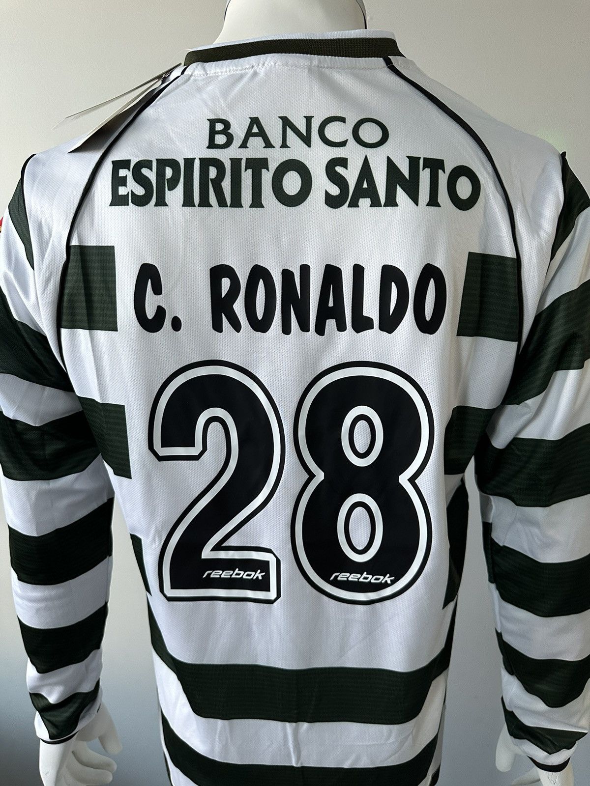 Reebok Cristiano Ronaldo Sporting Lisbon New Men's Soccer Jersey Size US L / EU 52-54 / 3 - 7 Thumbnail