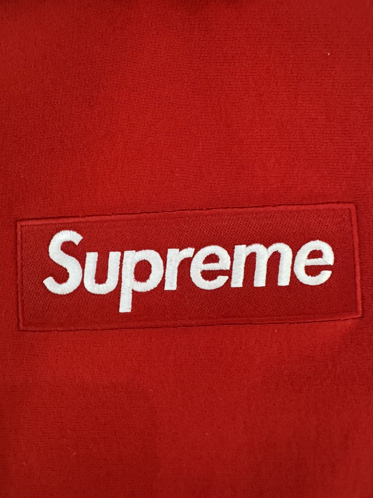 Supreme Supreme red on red box logo hoodie sz small FW23 used Size US S / EU 44-46 / 1 - 3 Thumbnail