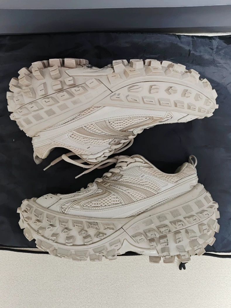 Balenciaga Balenciaga size 36 Tyre shown 2502-Nextarrow Size US 5 / EU 37 - 6 Thumbnail