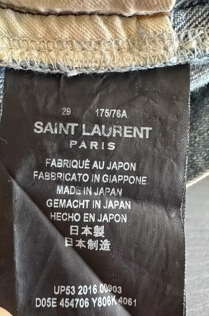 Saint Laurent Paris Saint Laurent Paris Distressed Skinny Jeans in Light Wash- Size US 29 - 7 Thumbnail