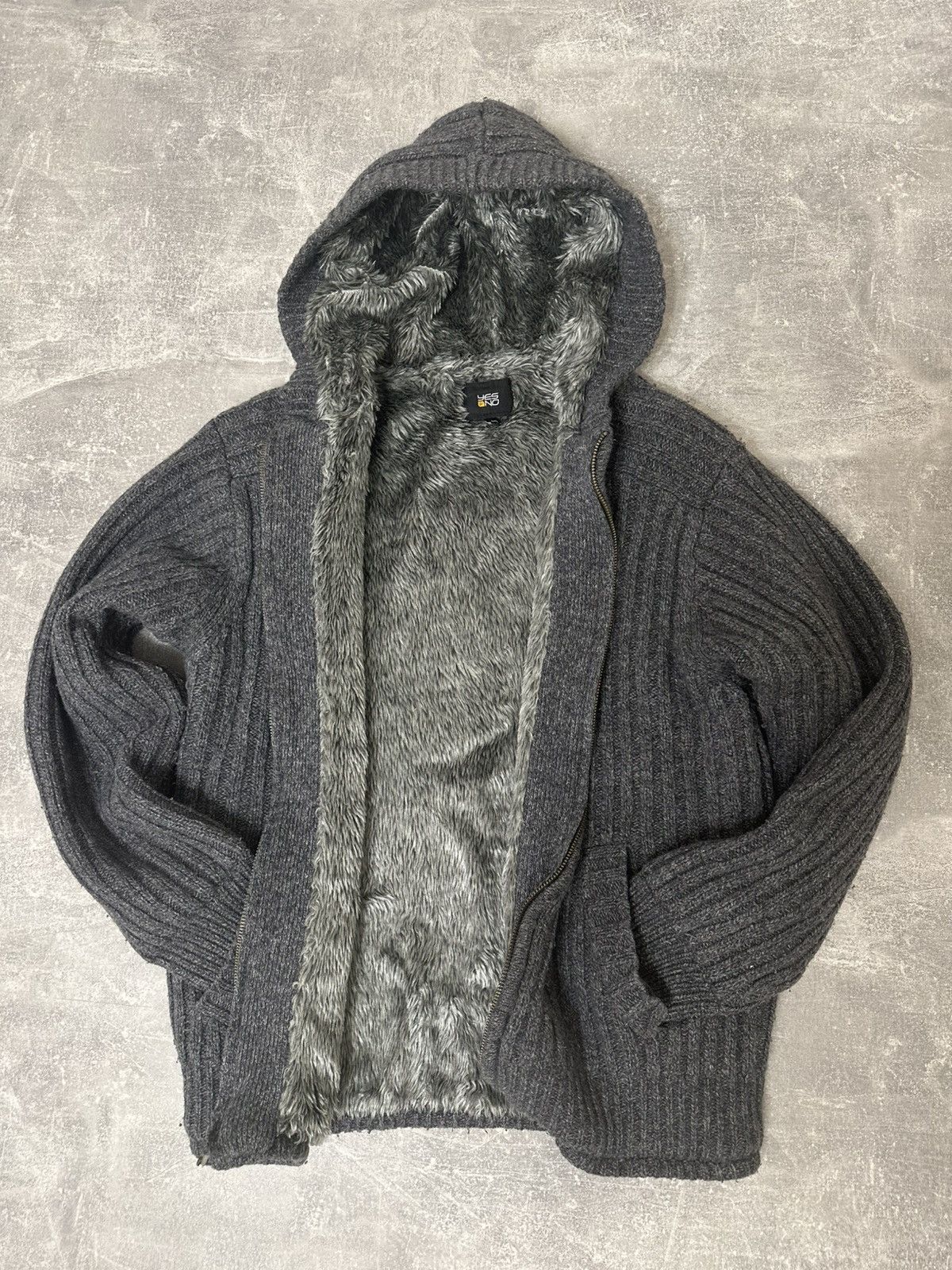 Japanese Brand × Vintage Y2K Japanese Full Fur Hoodie Knit Sweater LGB Style Size US L / EU 52-54 / 3 - 2 Thumbnail