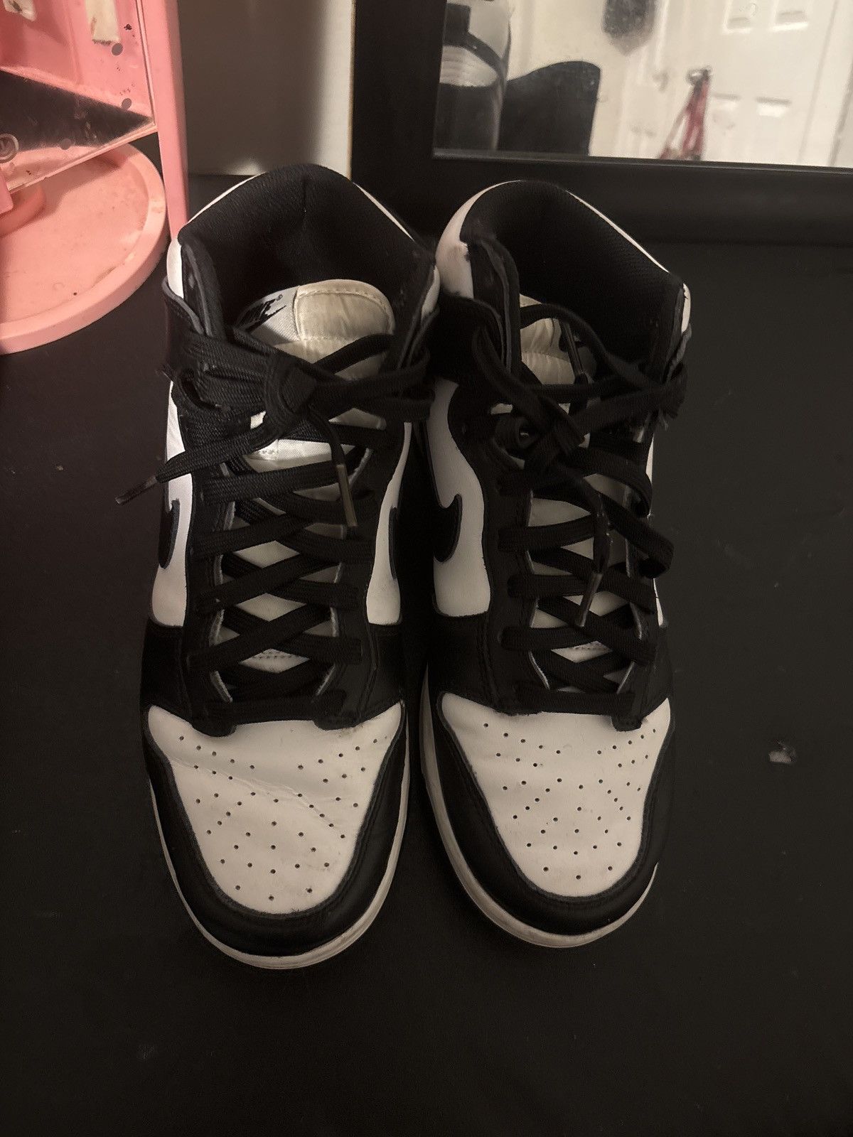 Nike Nike Dunk Low | Size 8 | Gently Worn | 100% Authentic Size US 8 / EU 41 - 4 Thumbnail