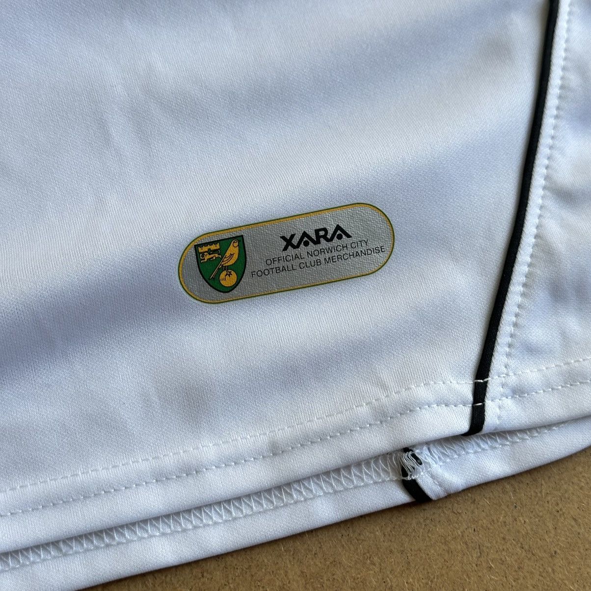 Vintage Vintage Norwich City 2006/08 Soccer Jersey Football Shirt Size US XL / EU 56 / 4 - 4 Thumbnail