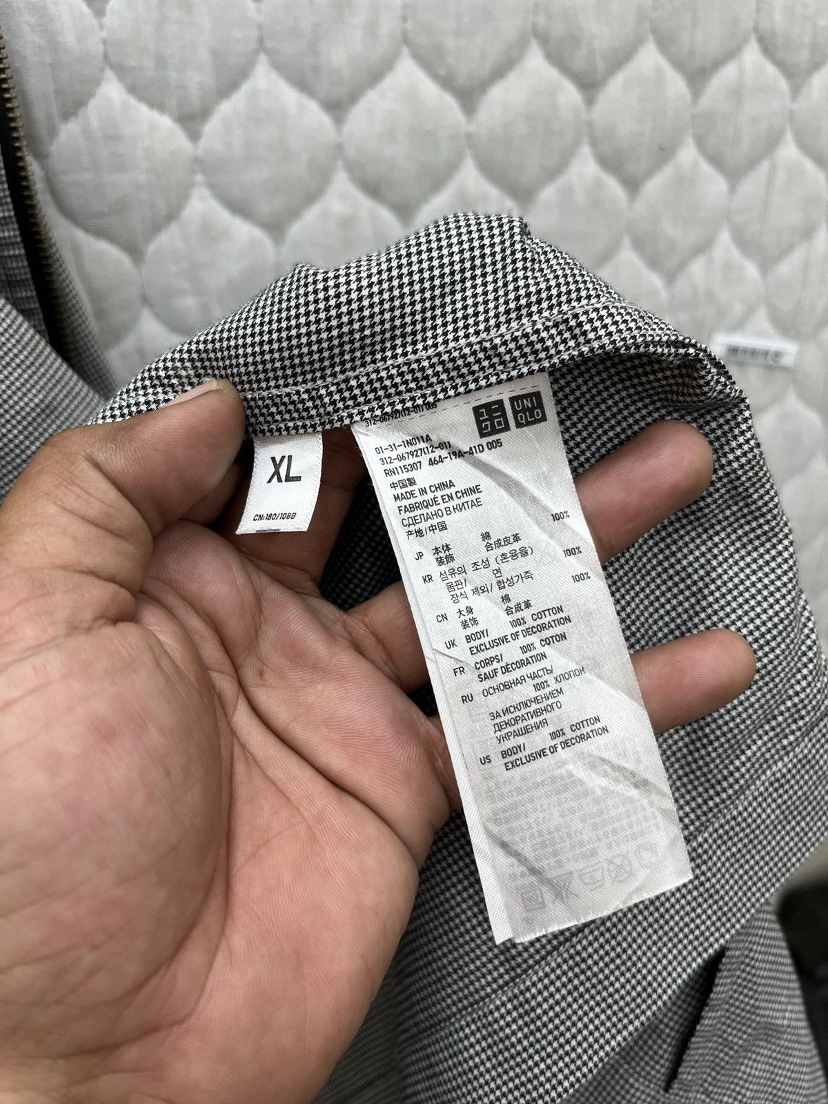 Uniqlo 🔥🔥🔥ARCHIVE UNIQLO HOODIE LIGHT JACKET Size US L / EU 52-54 / 3 - 9 Thumbnail